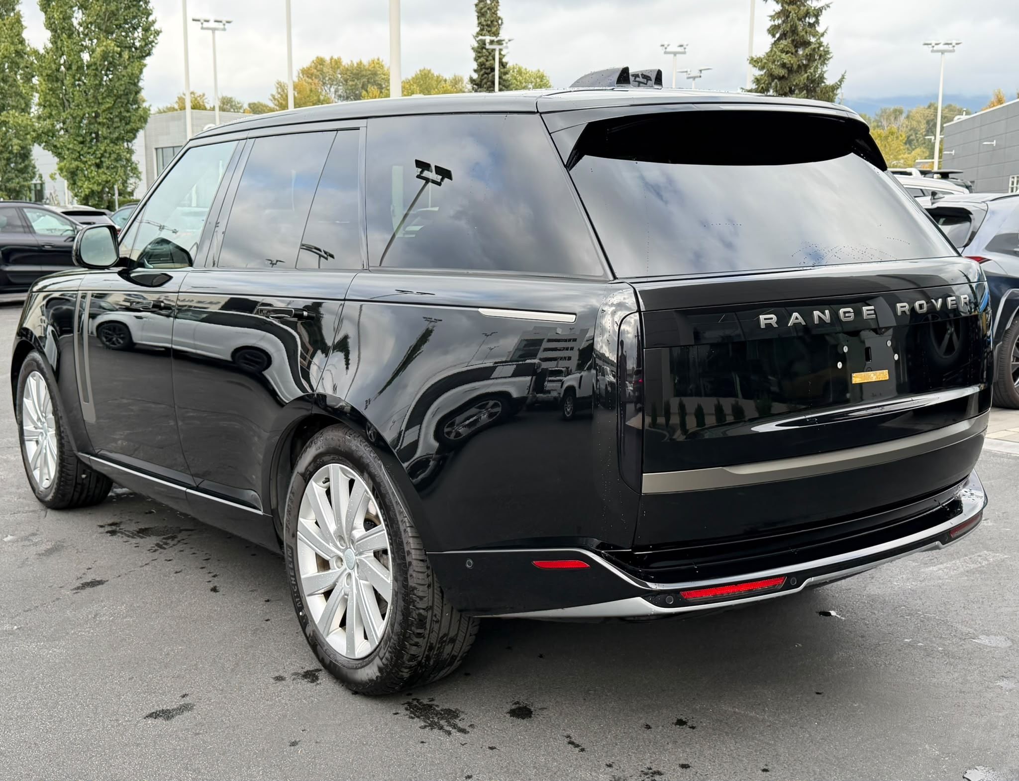 2024 Land Rover New Range Rover