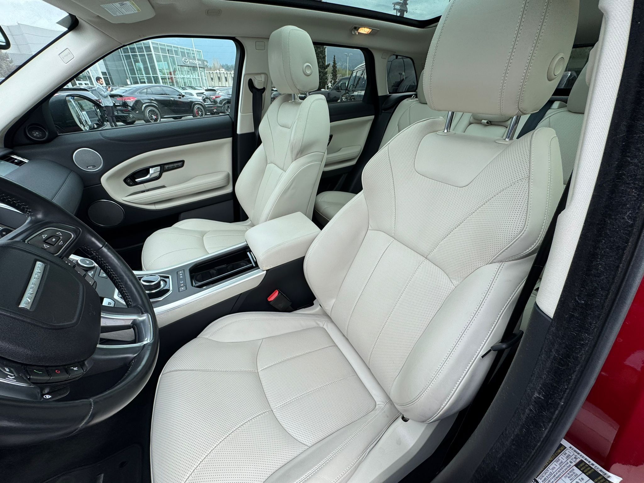 Land Rover Range Rover Evoque  2017 à North Vancouver, Colombie-Britannique