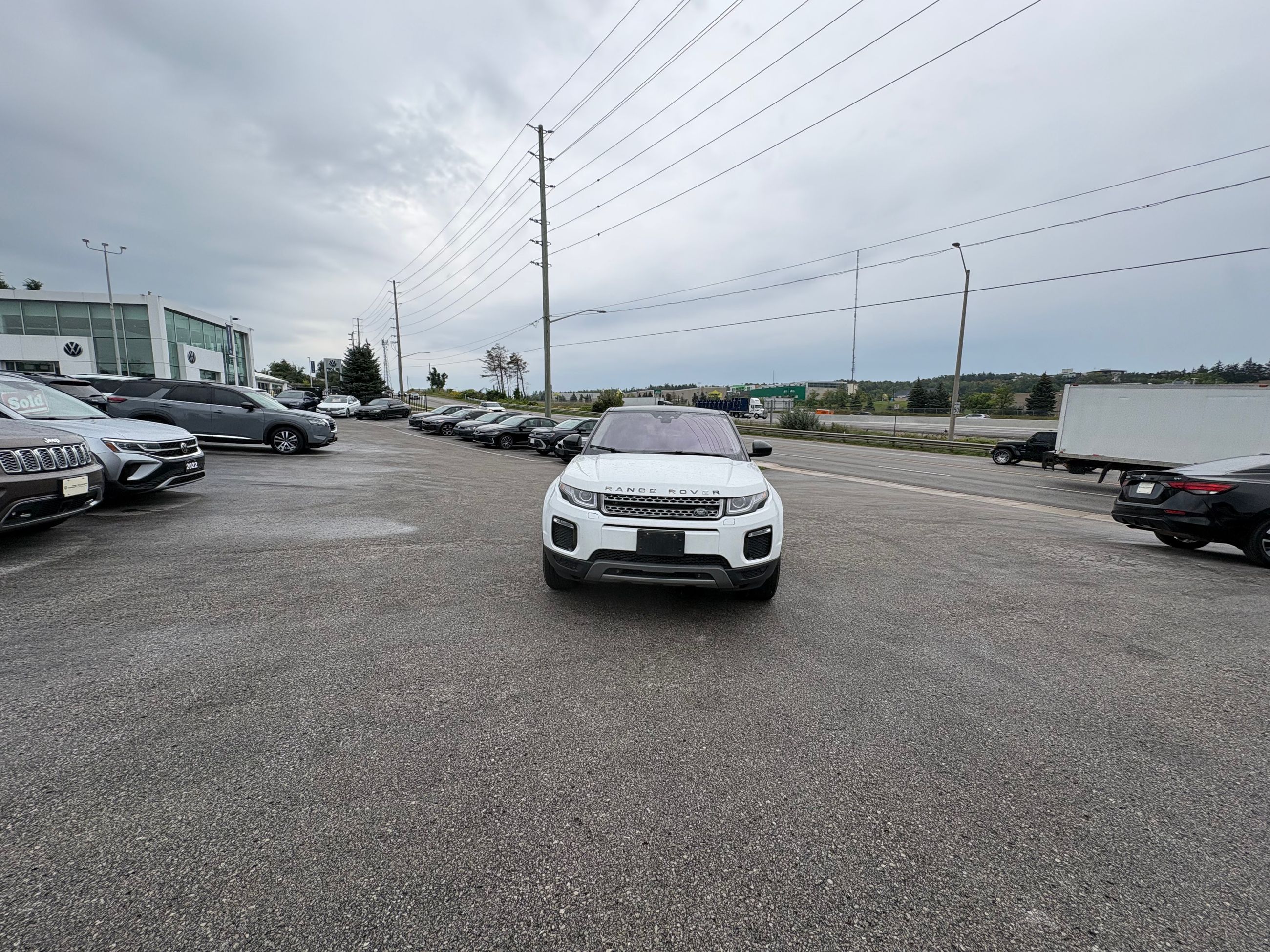 Photo 2019 Land Rover Range Rover Evoque SE 2.0L 4x4 #2