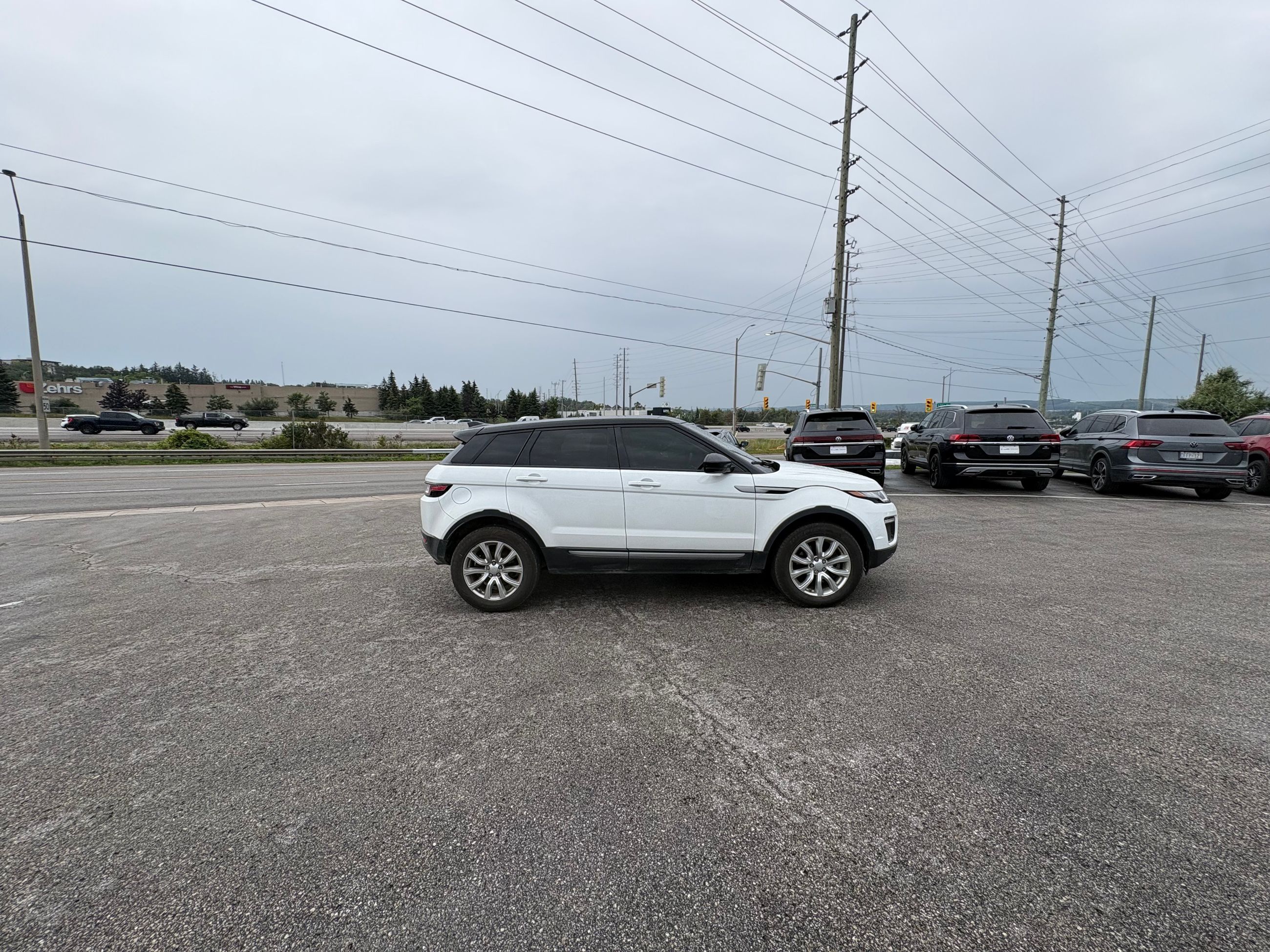 Photo 2019 Land Rover Range Rover Evoque SE 2.0L 4x4 #4