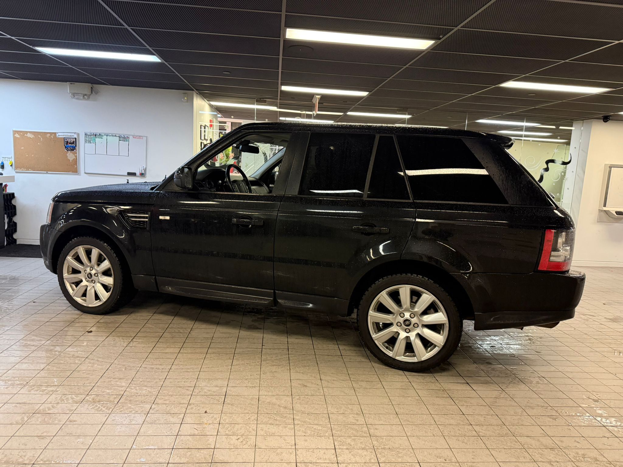 Land Rover Range Rover Sport  2013 à Vancouver, Colombie-Britannique