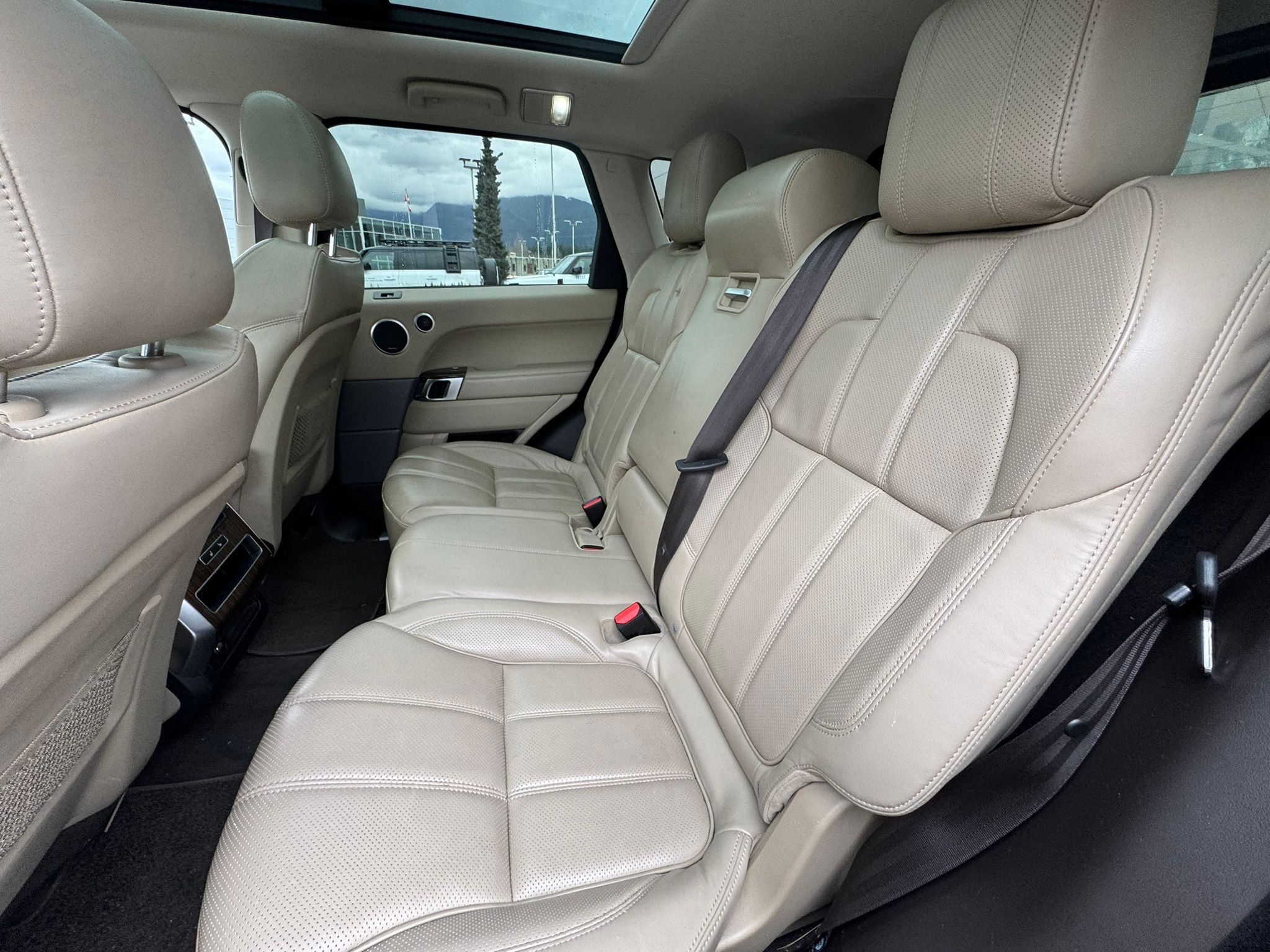 Land Rover Range Rover Sport  2016 à North Vancouver, Colombie-Britannique