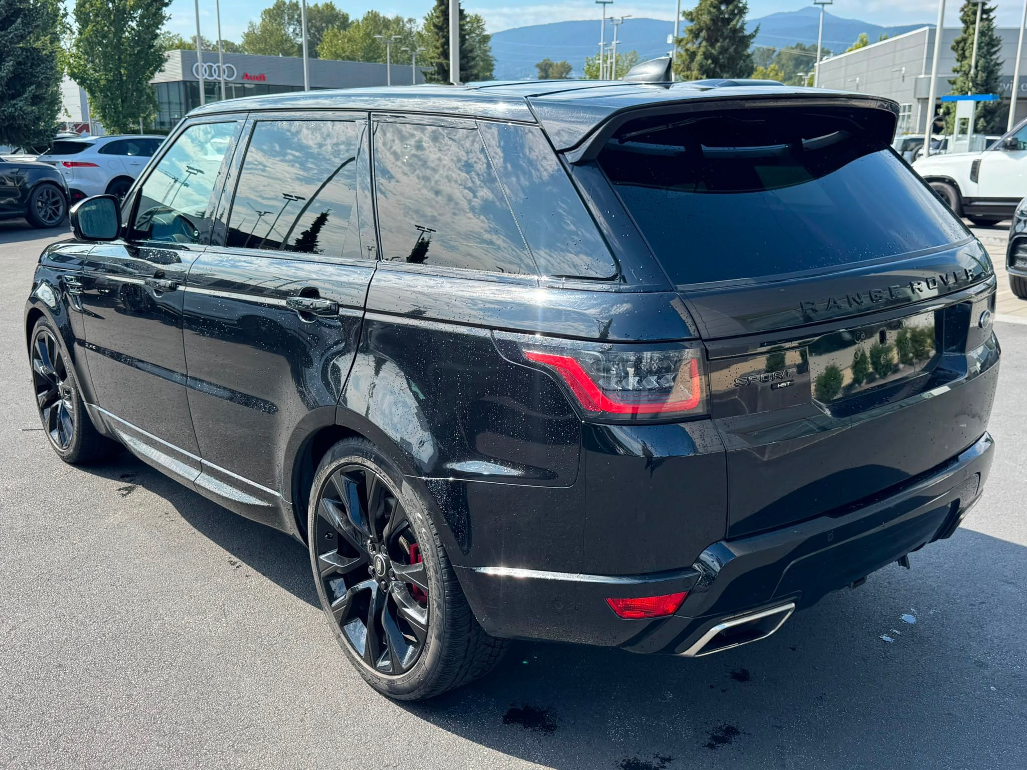 2020 Land Rover Range Rover Sport
