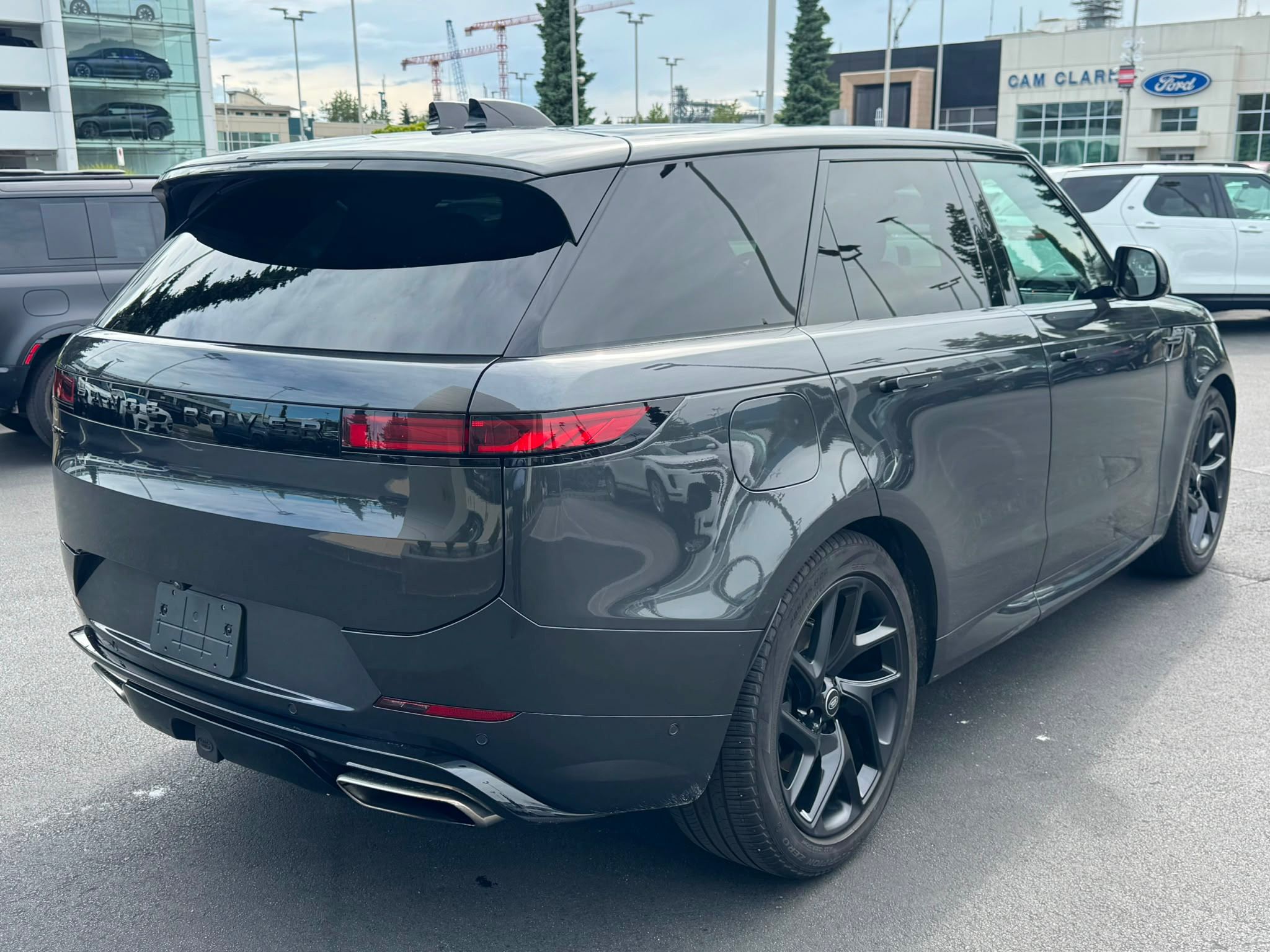 2024 Land Rover Range Rover Sport