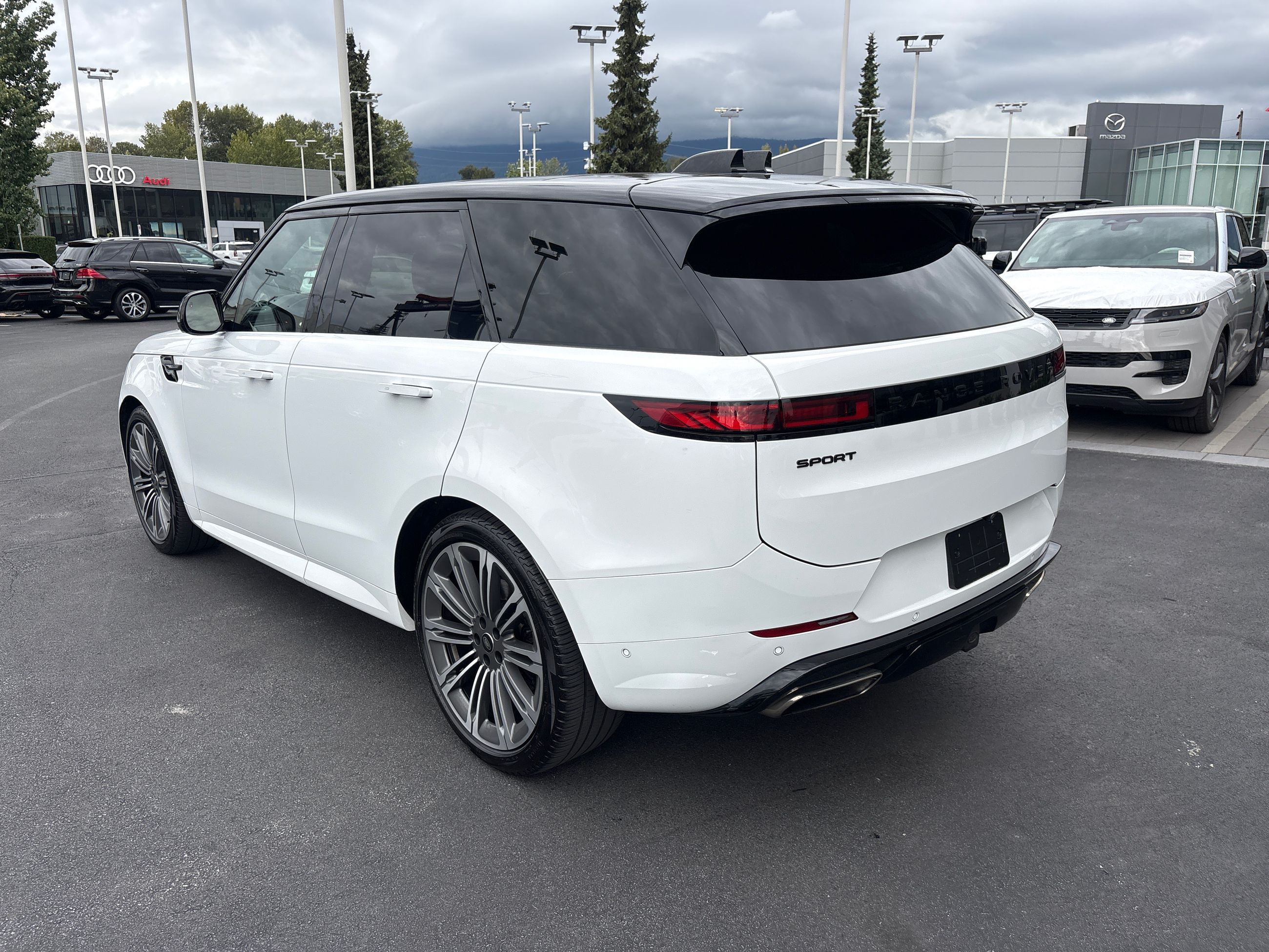 2024 Land Rover Range Rover Sport