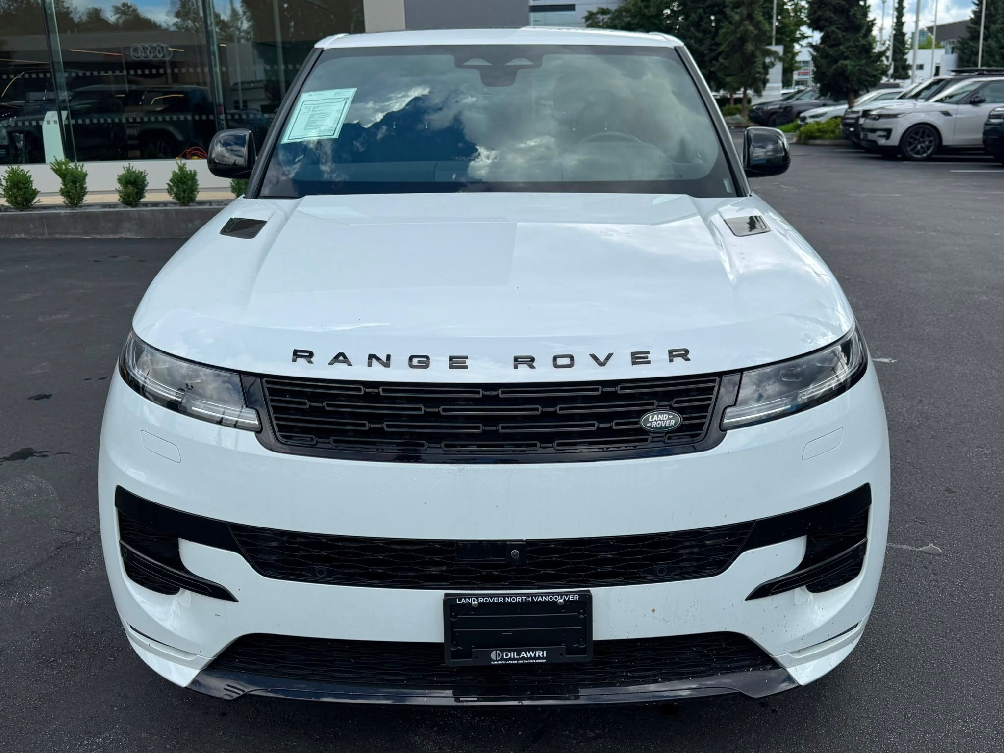 2025 Land Rover Range Rover Sport