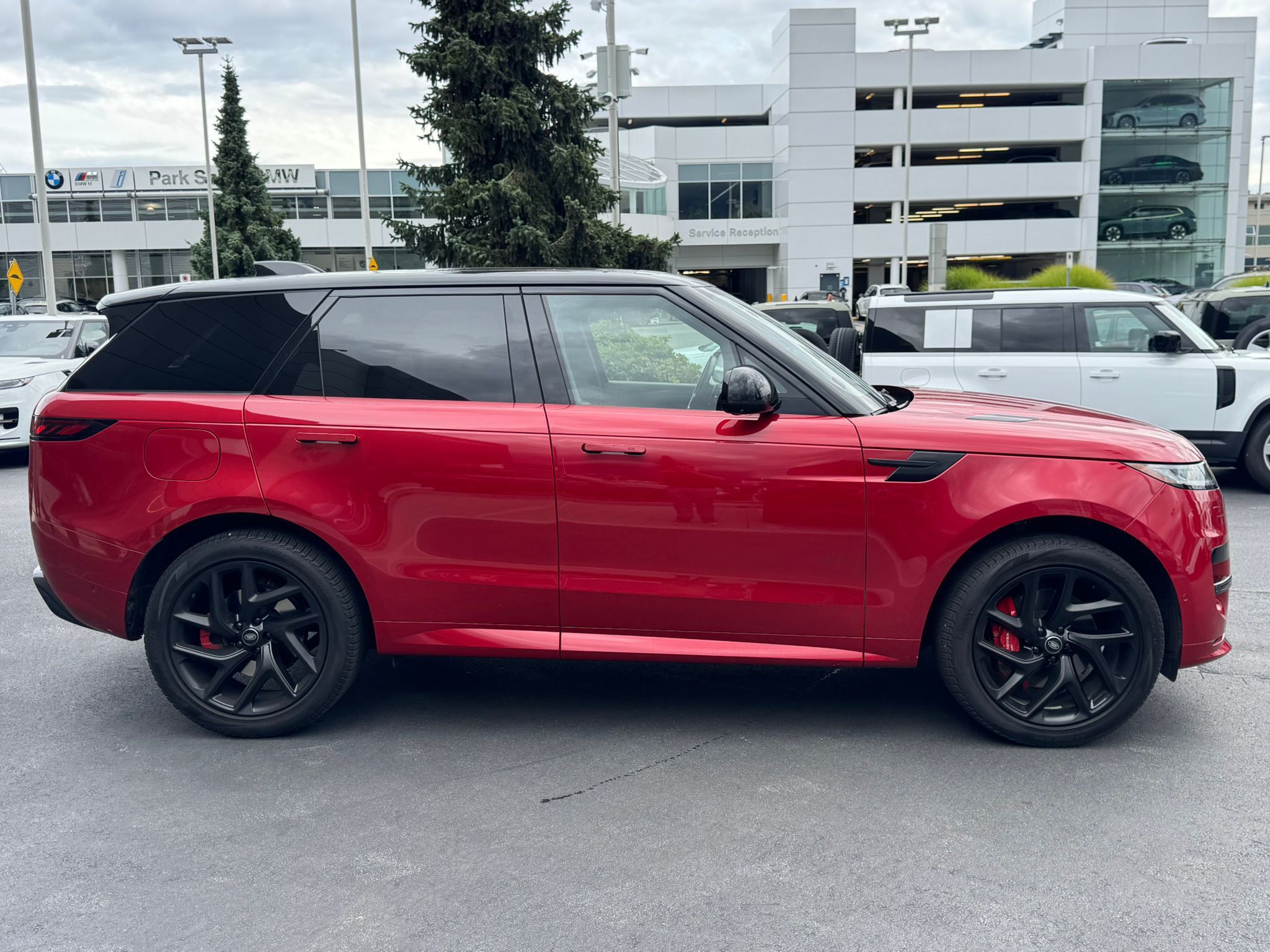 2025 Land Rover Range Rover Sport
