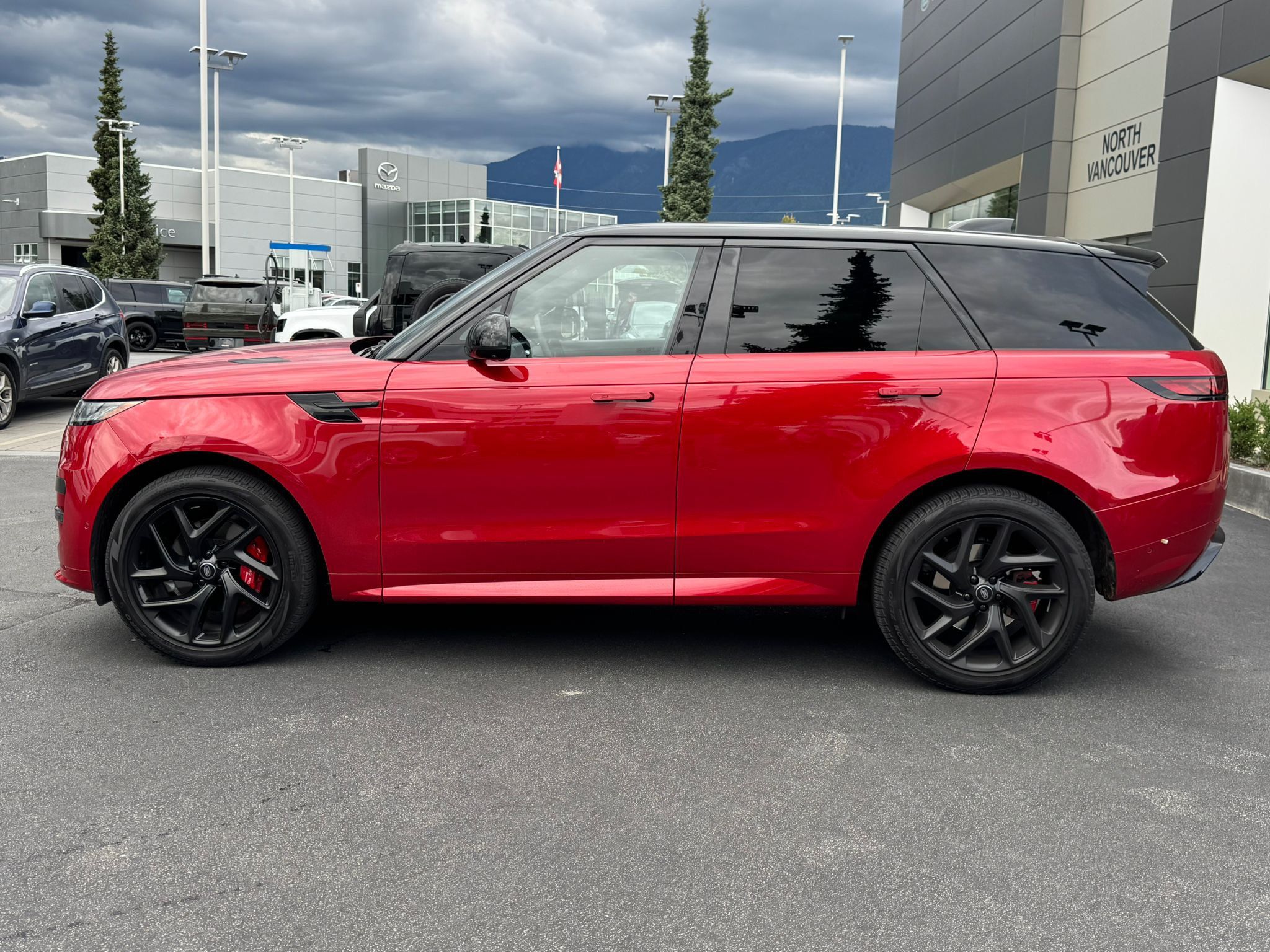 2025 Land Rover Range Rover Sport