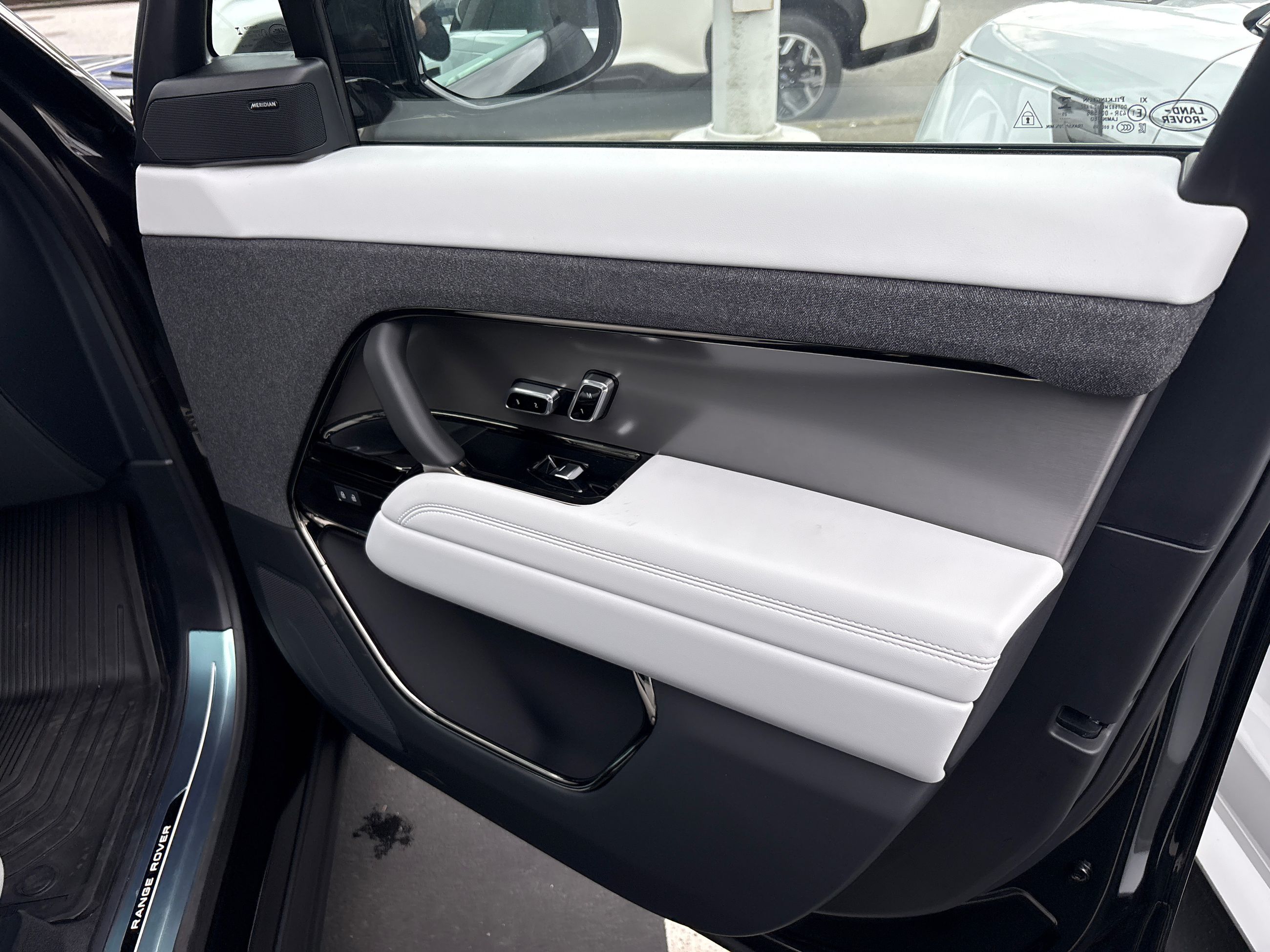 2026  Range Rover Sport