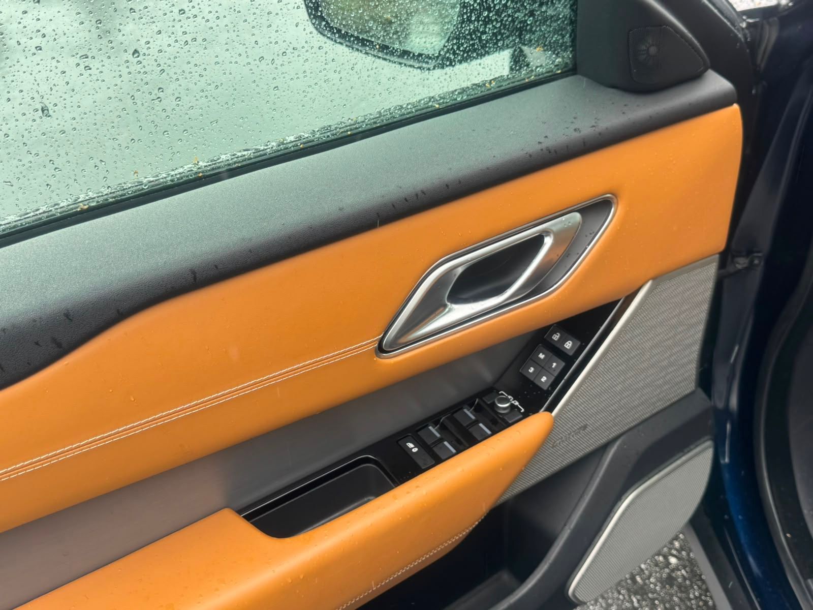 2021  Range Rover Velar