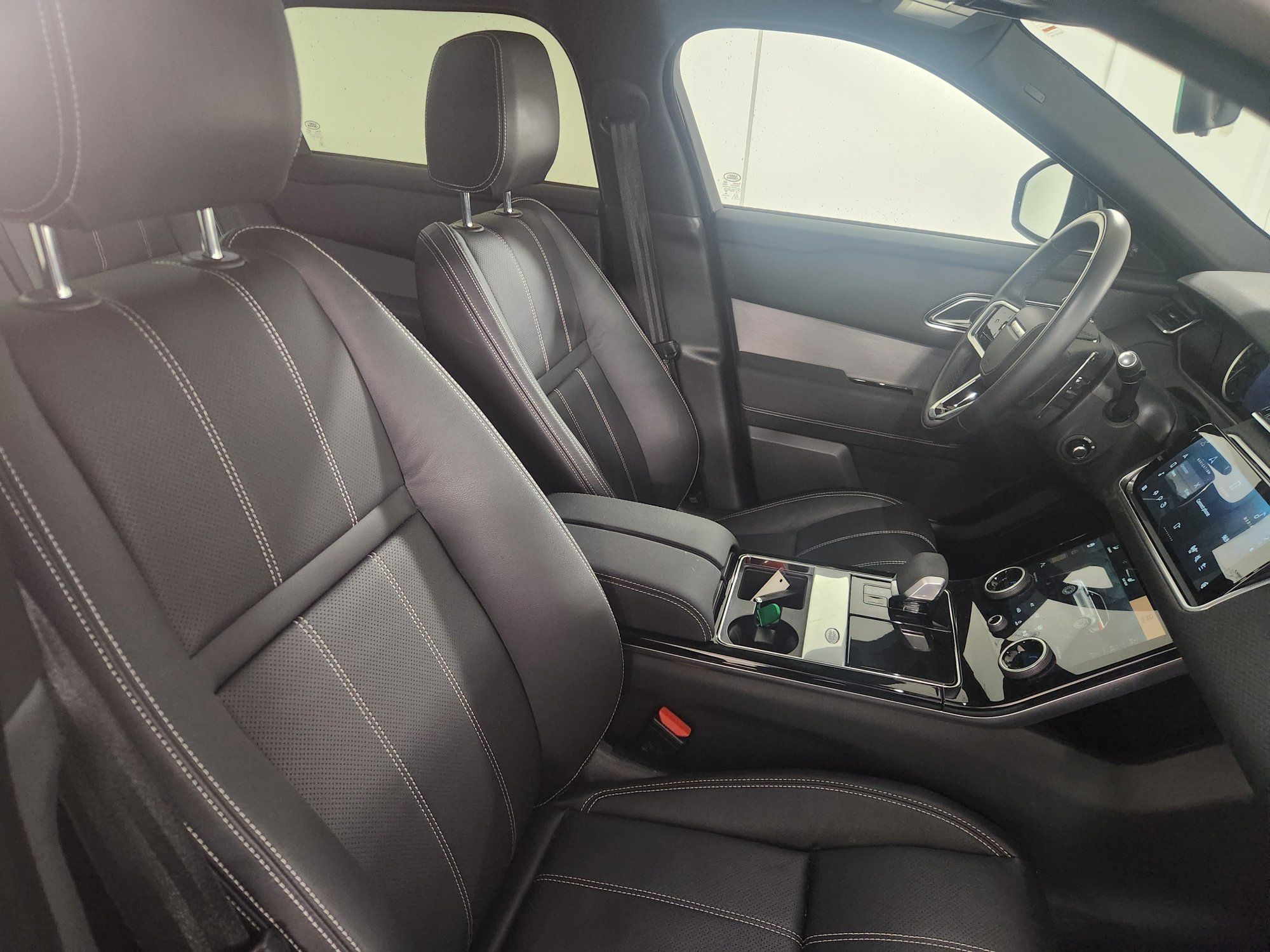 2023 Land Rover Range Rover Velar in Vancouver, British Columbia