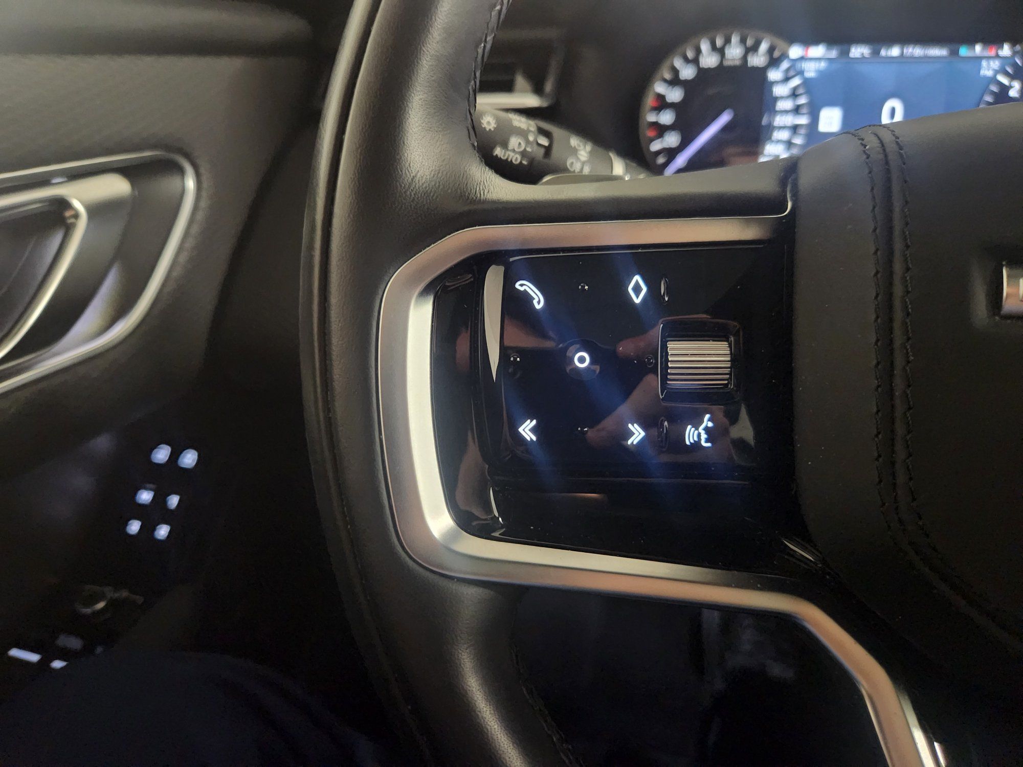 2023 Land Rover Range Rover Velar in Vancouver, British Columbia