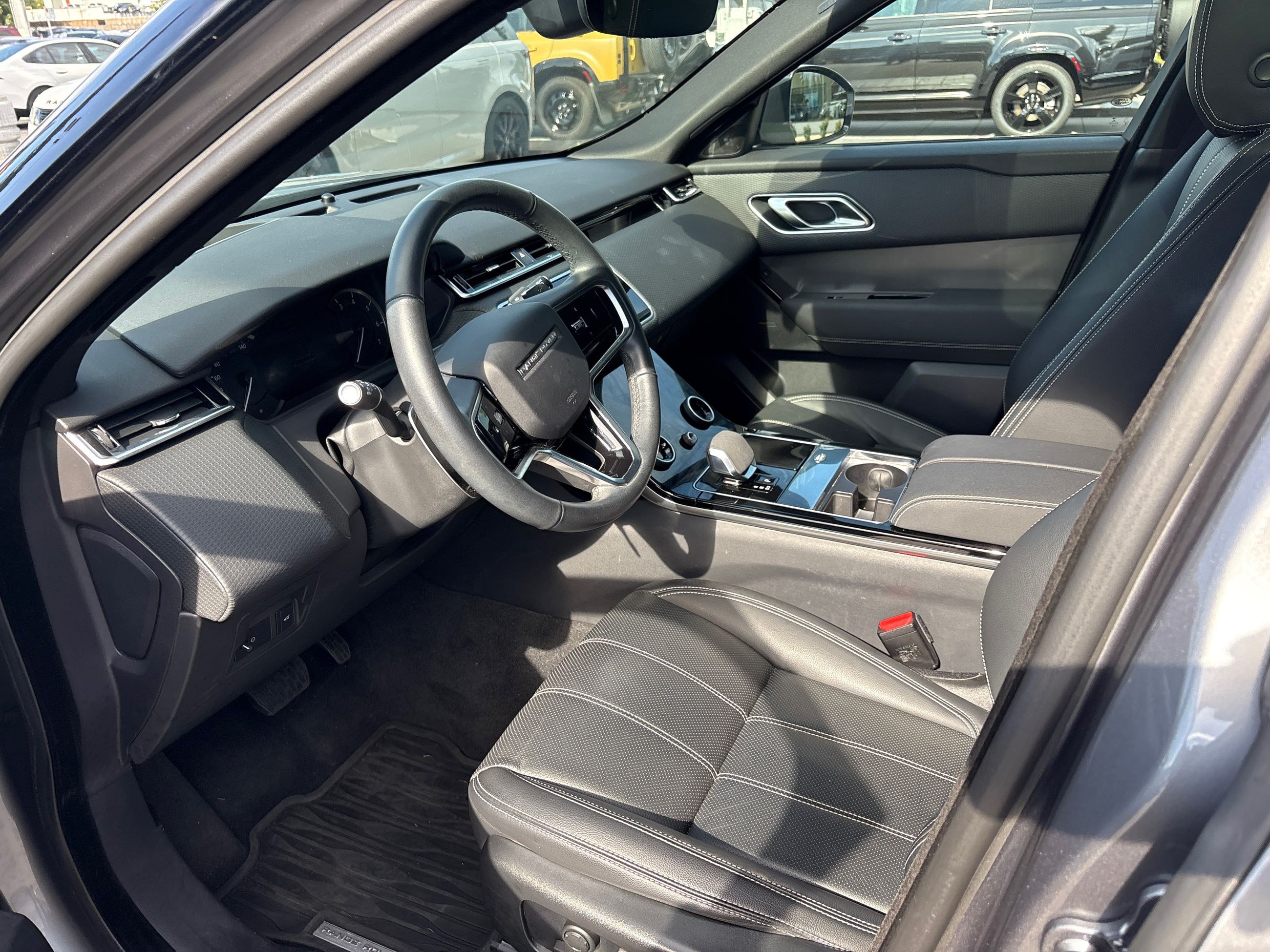 2023 Land Rover Range Rover Velar in North Vancouver, British Columbia
