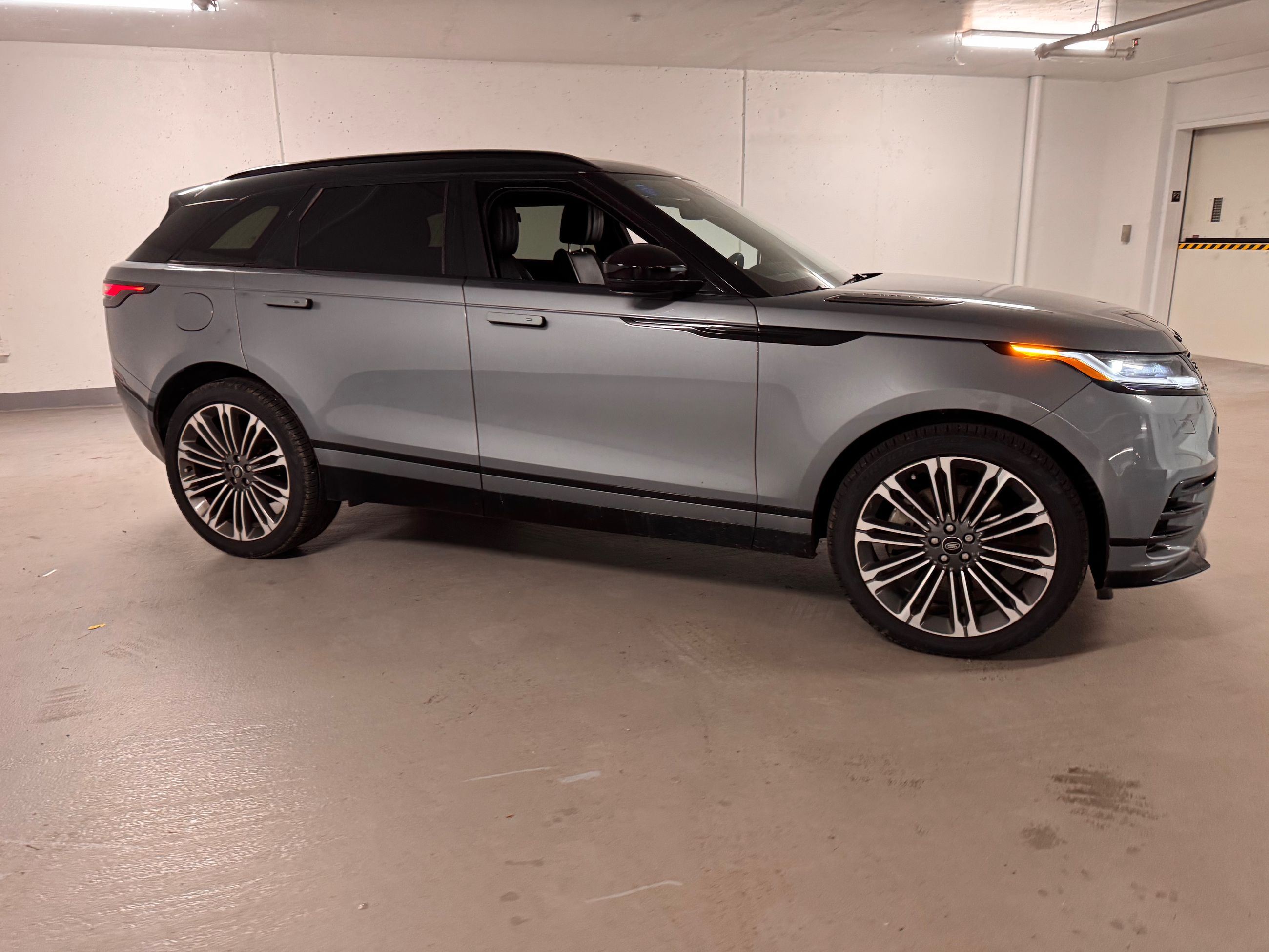 2024 Land Rover Range Rover Velar