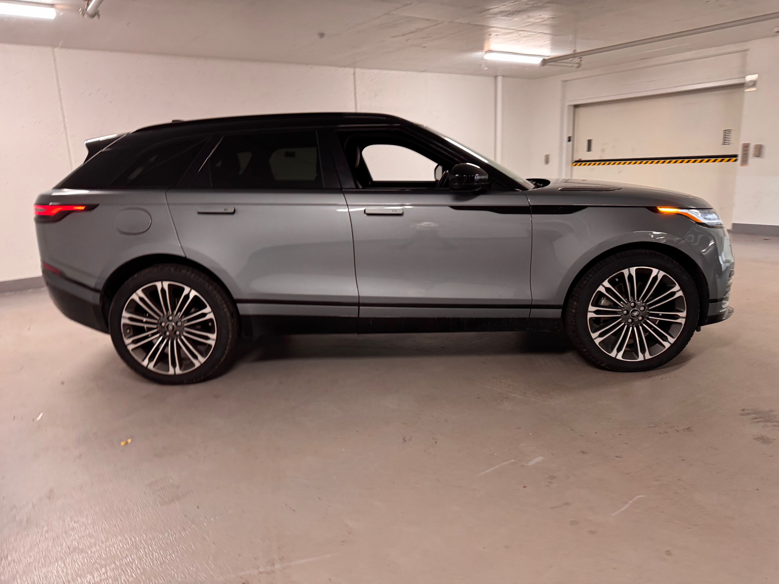 2024 Land Rover Range Rover Velar