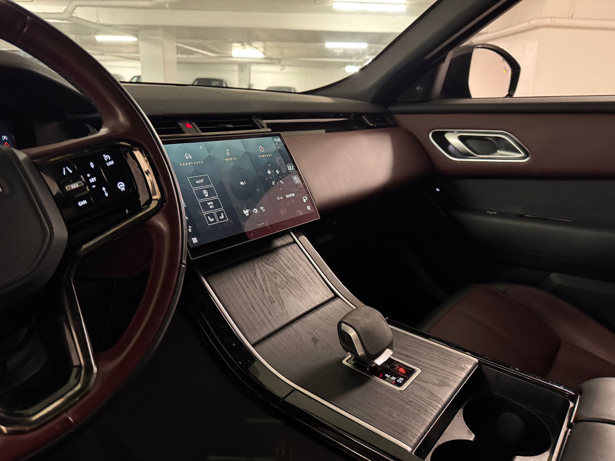 2024 Land Rover Range Rover Velar