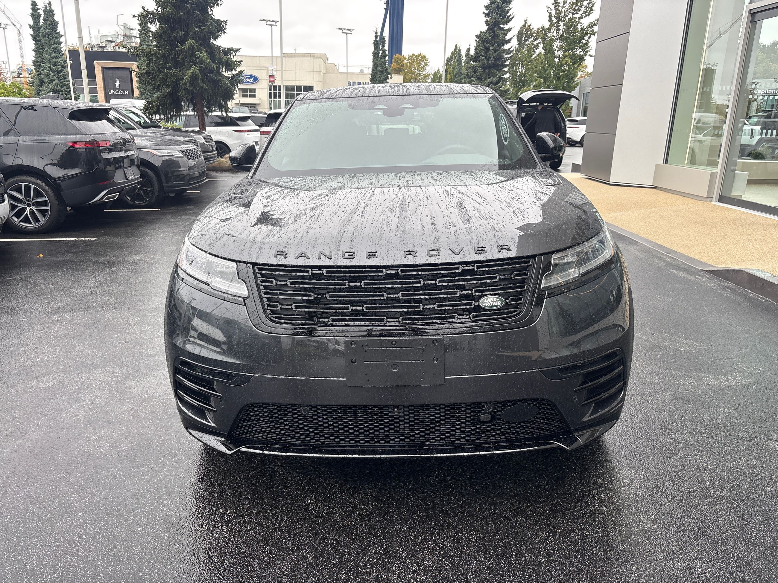 2026  Range Rover Velar