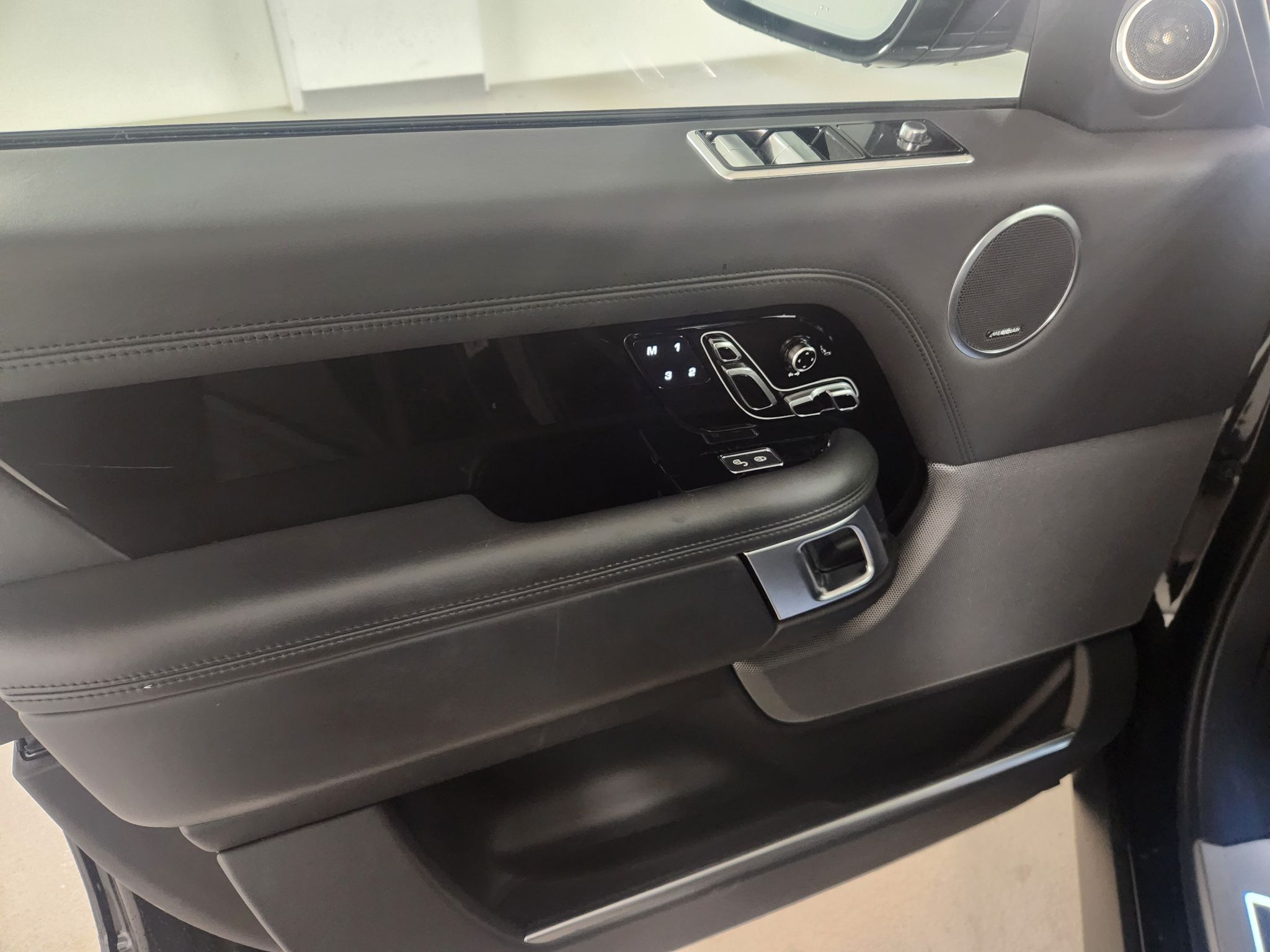 2019 Land Rover Range Rover in Vancouver, British Columbia