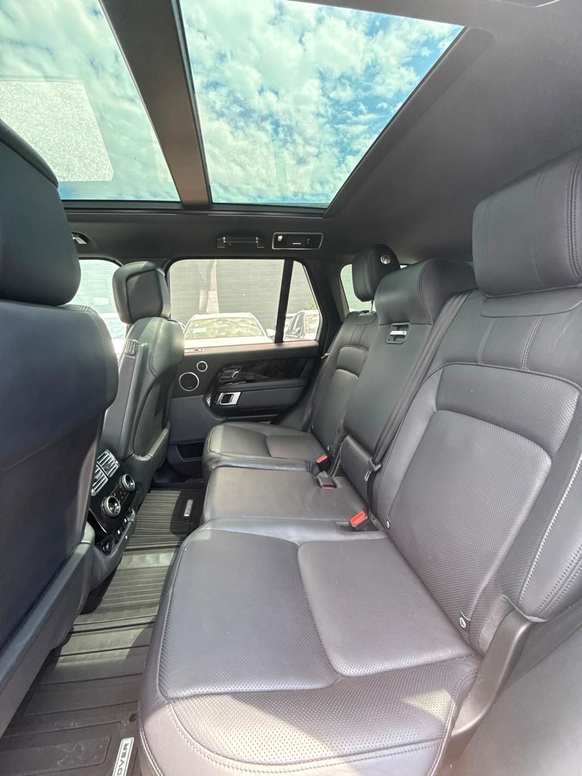 2020  Range Rover