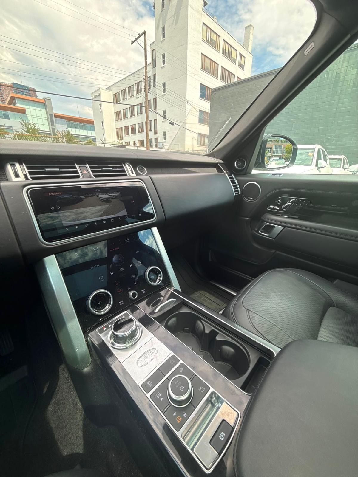 2020  Range Rover