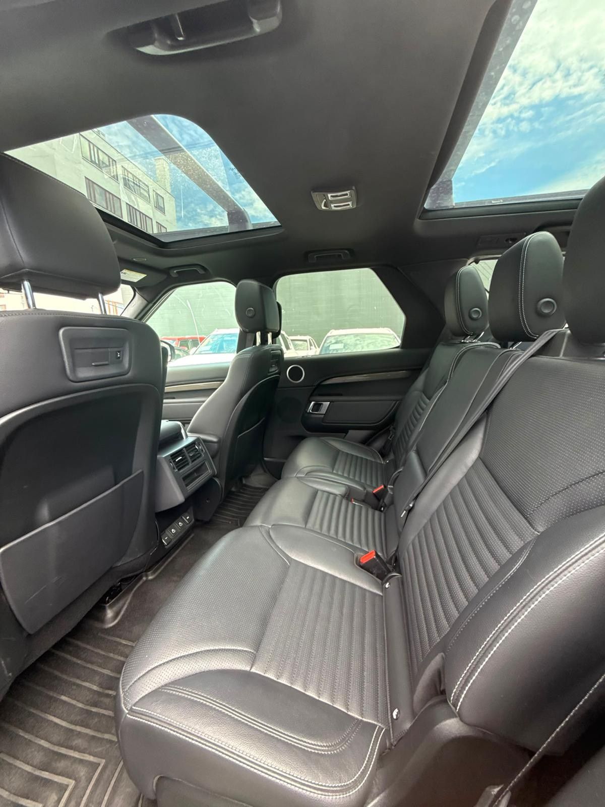 2020  Range Rover