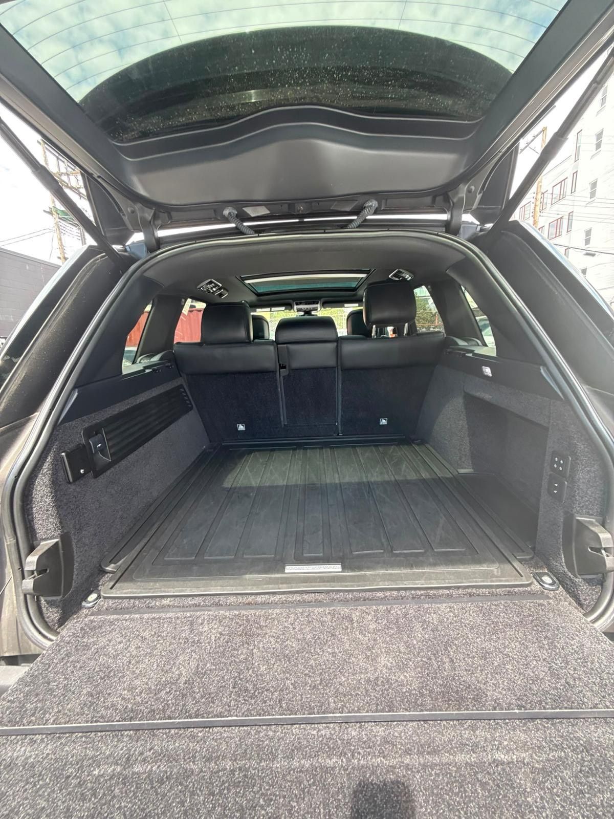 2020  Range Rover