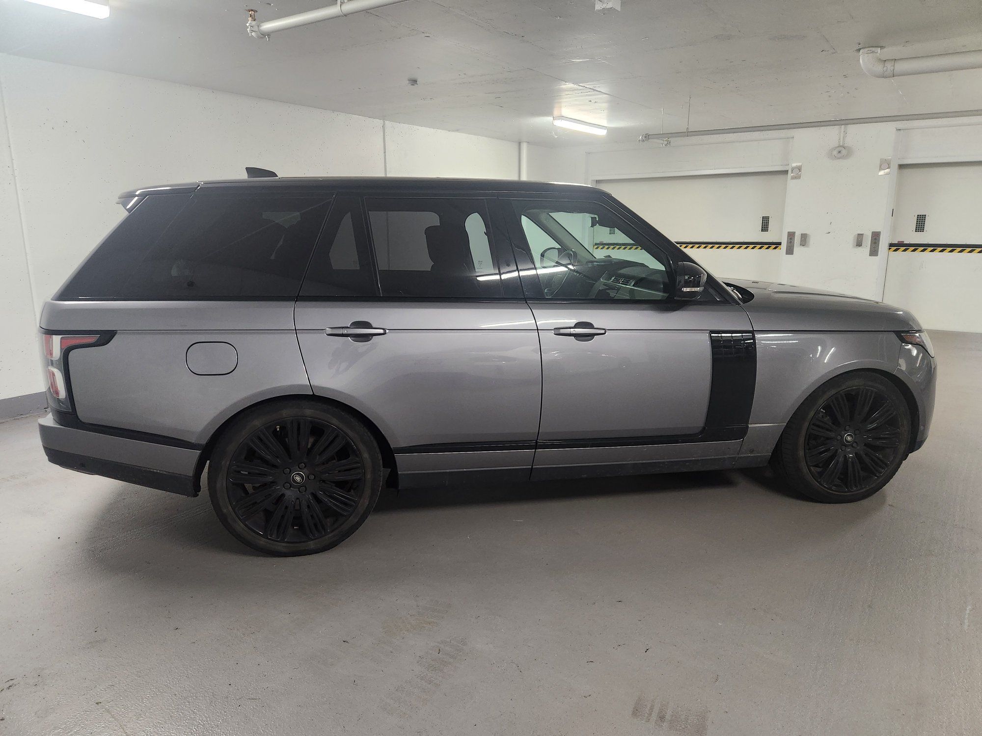 2021 Land Rover Range Rover in Vancouver, British Columbia