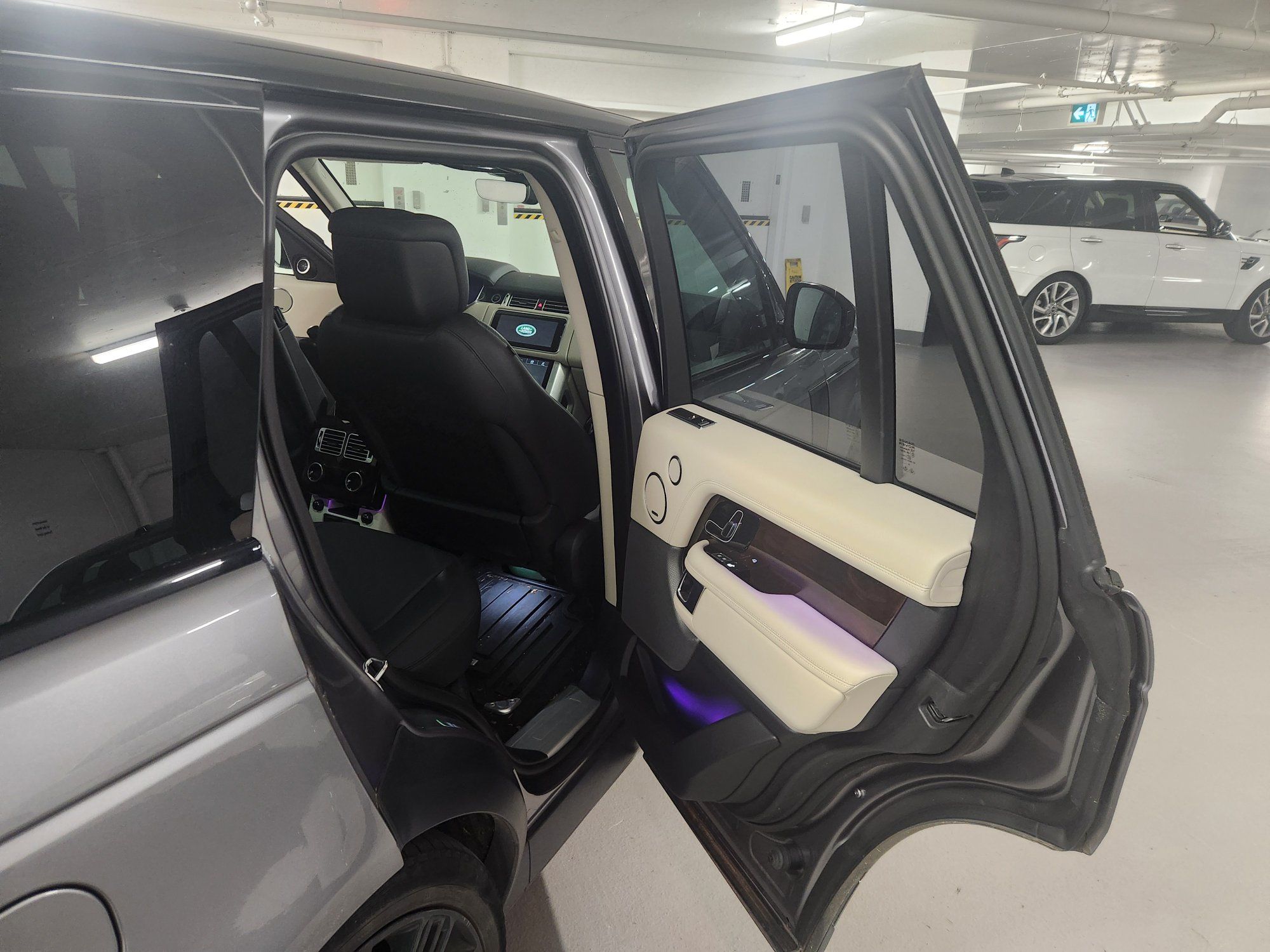 2021 Land Rover Range Rover in Vancouver, British Columbia