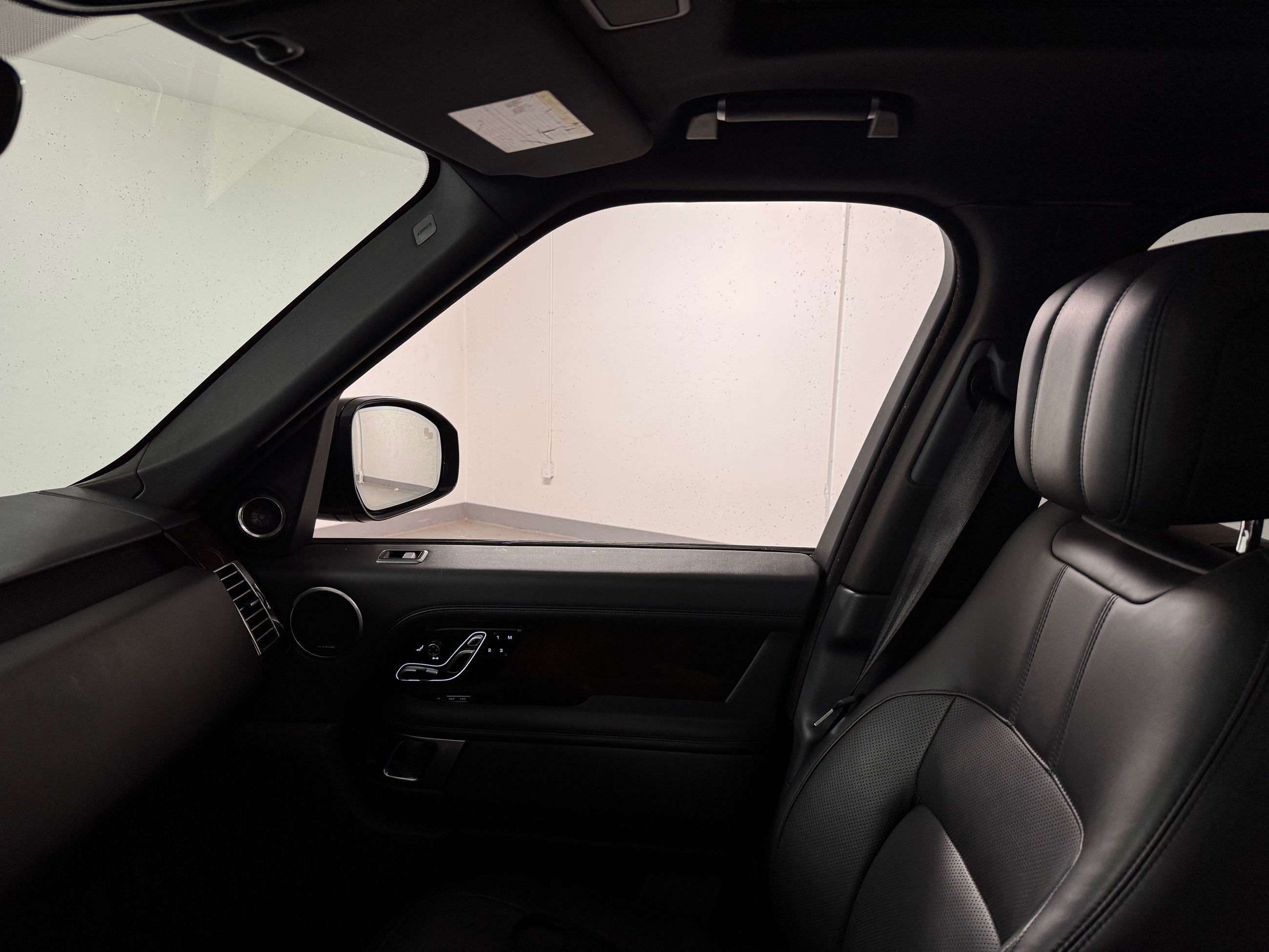 2021 Land Rover Range Rover in Vancouver, British Columbia