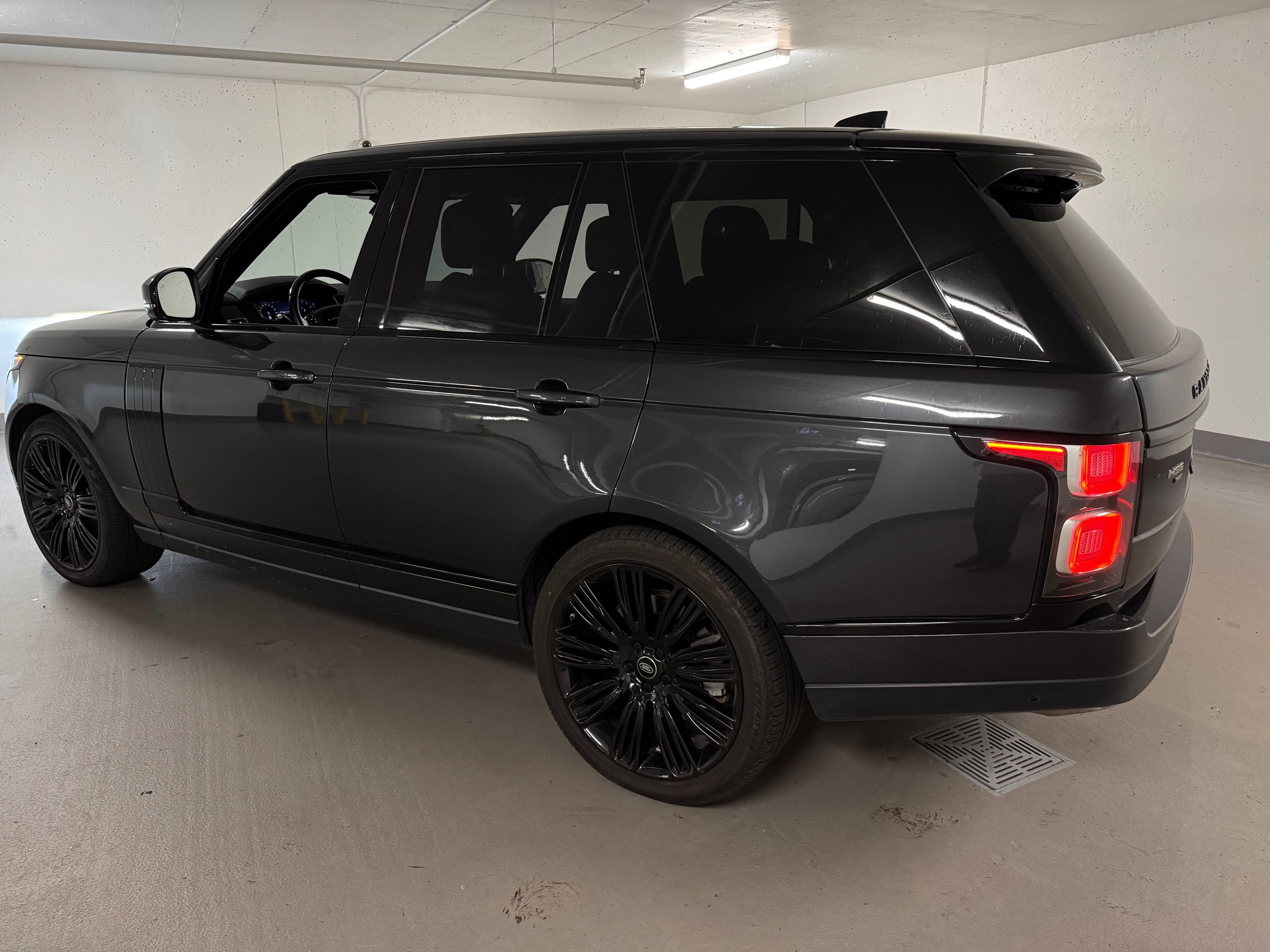 2021 Land Rover Range Rover in Vancouver, British Columbia