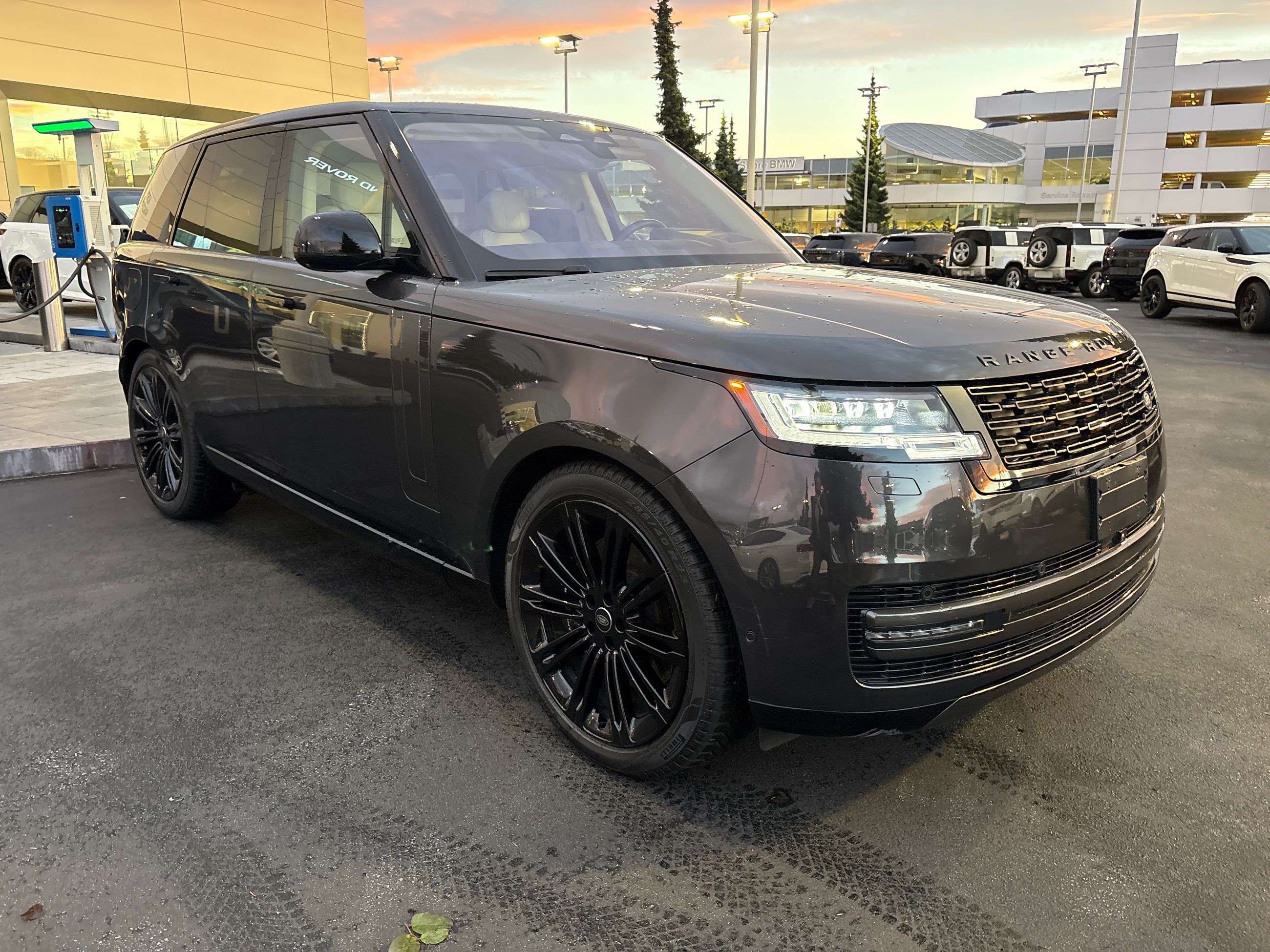 2023  Range Rover