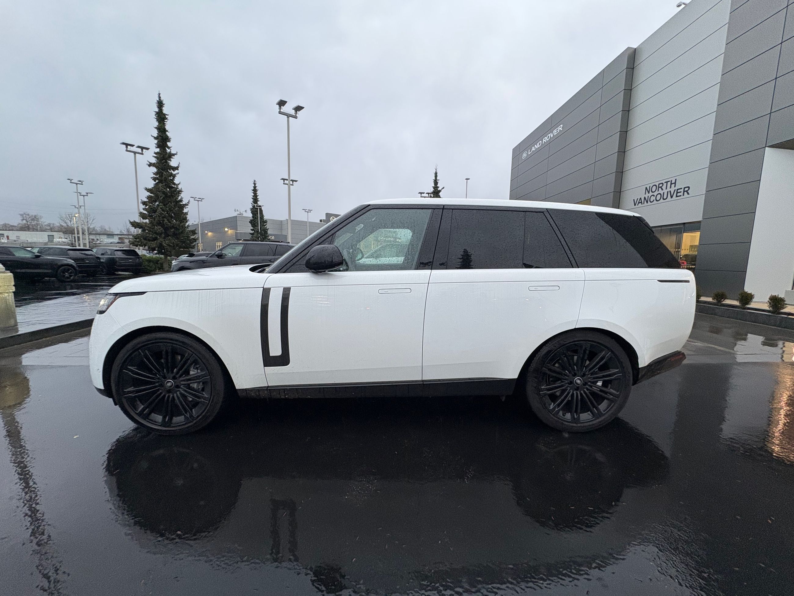 2025  Range Rover