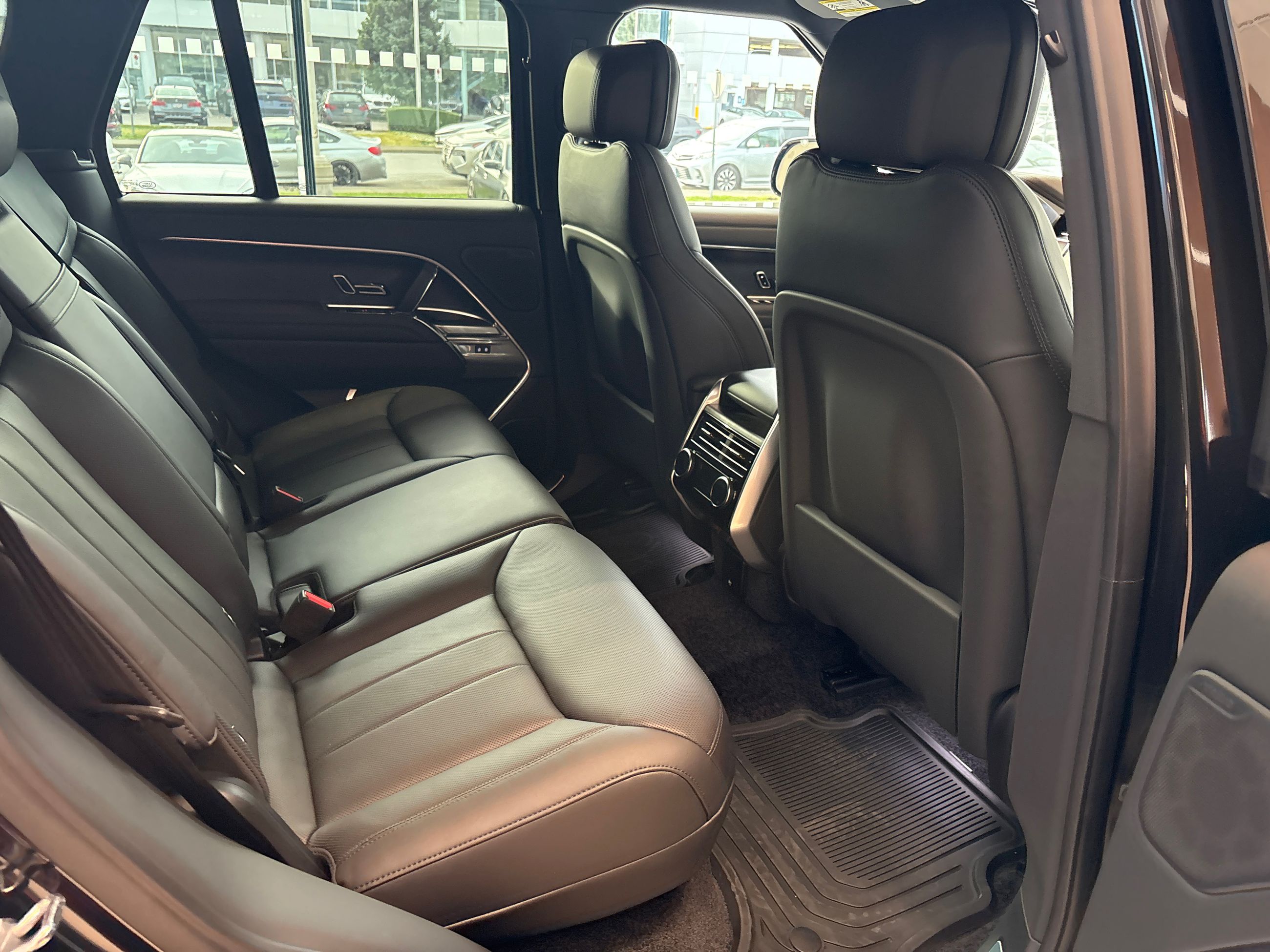 2025 Land Rover Range Rover