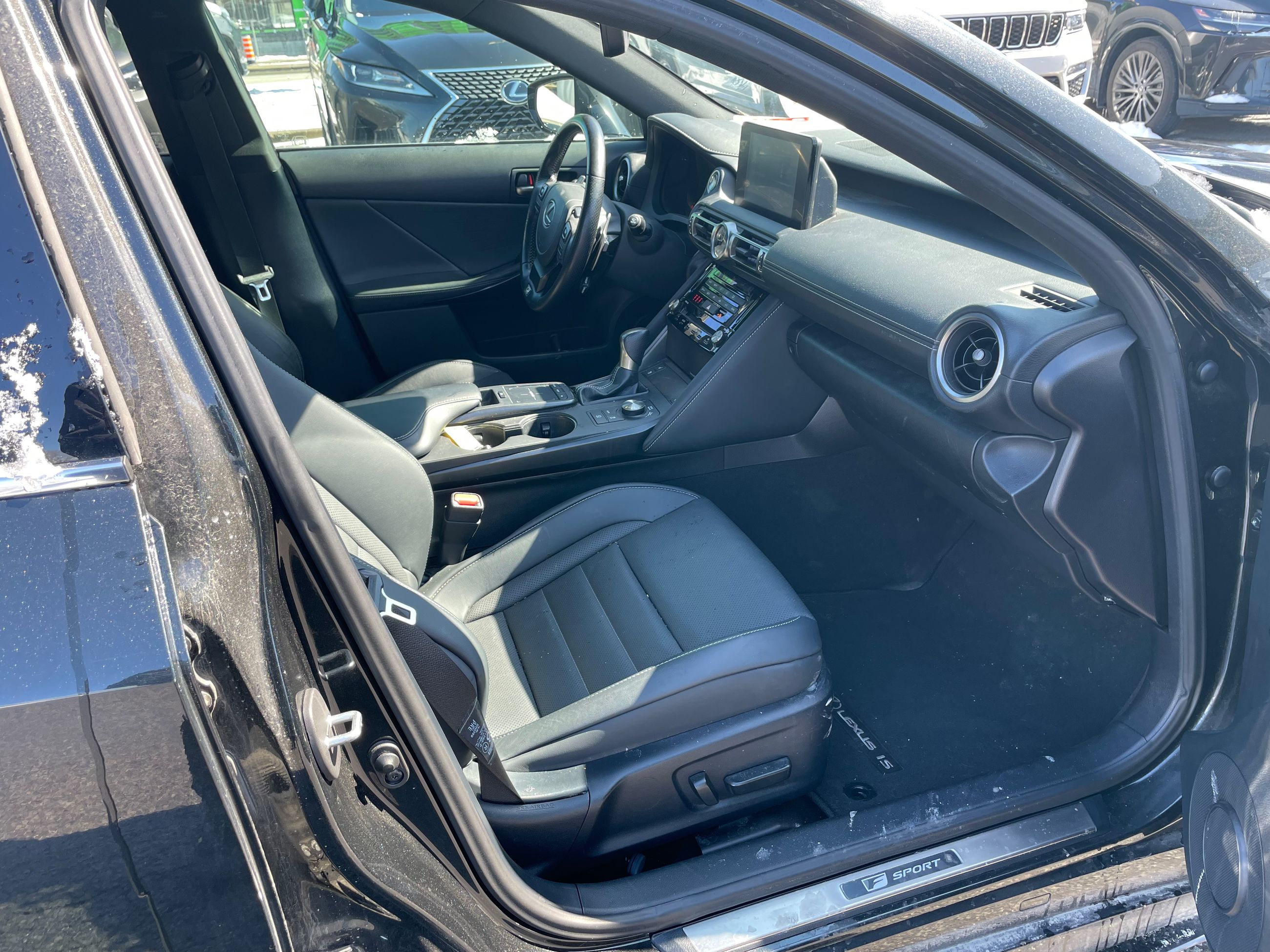 Lexus IS 300  2021 à Laval, Québec