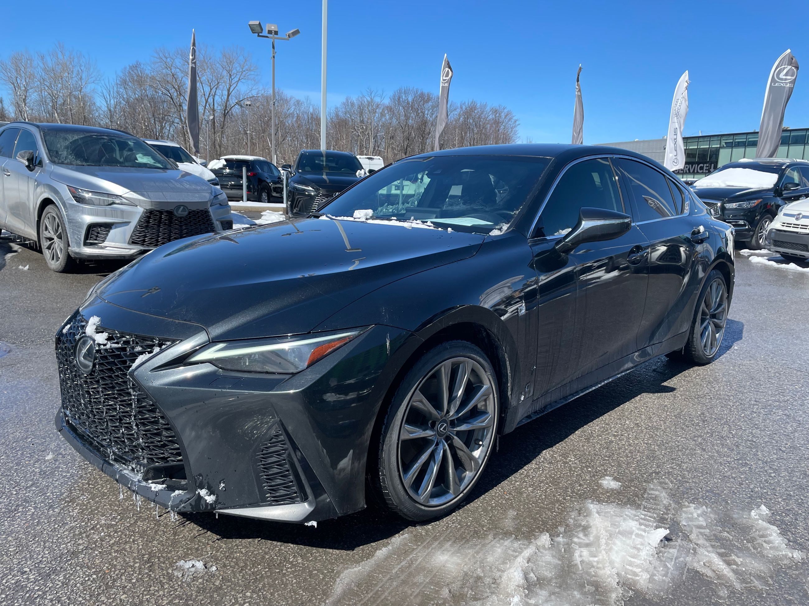 Lexus IS 300  2021 à Laval, Québec