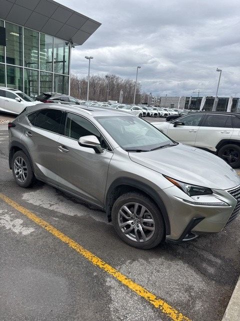 Lexus NX 300  2021 à Laval, Québec