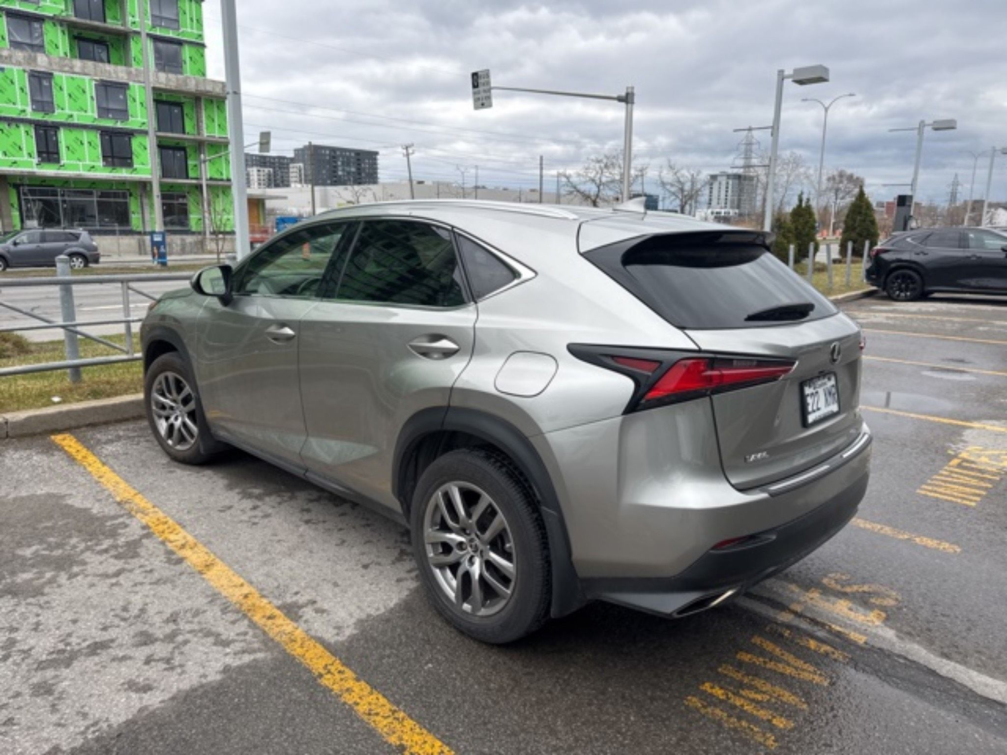 Lexus NX 300  2021 à Laval, Québec