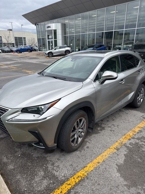Lexus NX 300  2021 à Laval, Québec