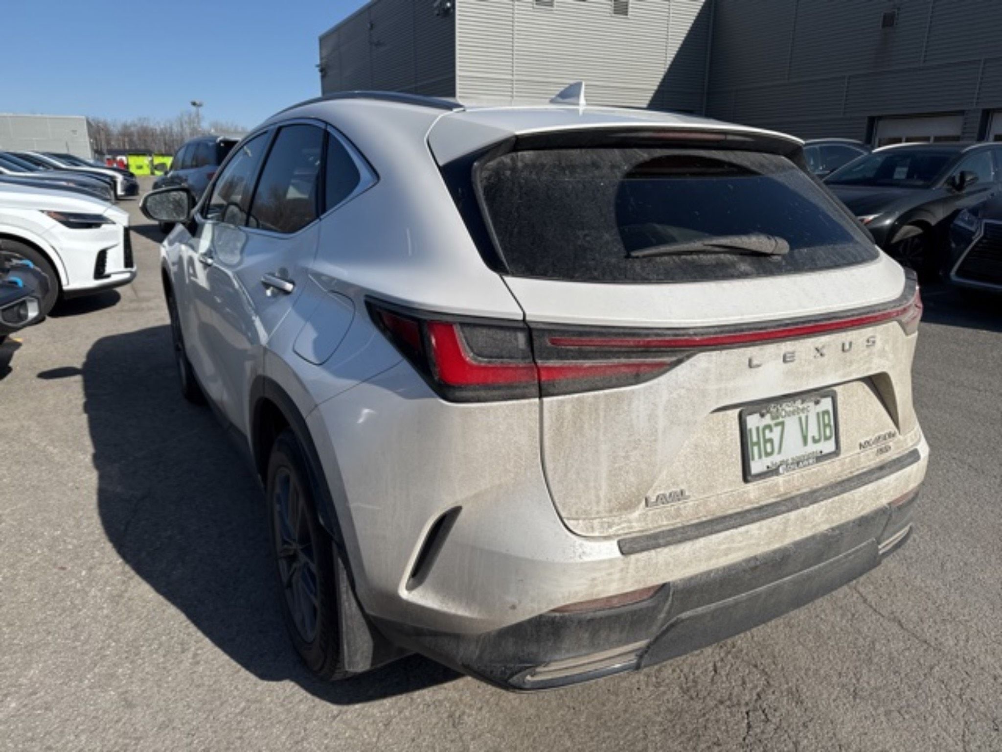 Lexus NX 450h+  2023 à Laval, Québec