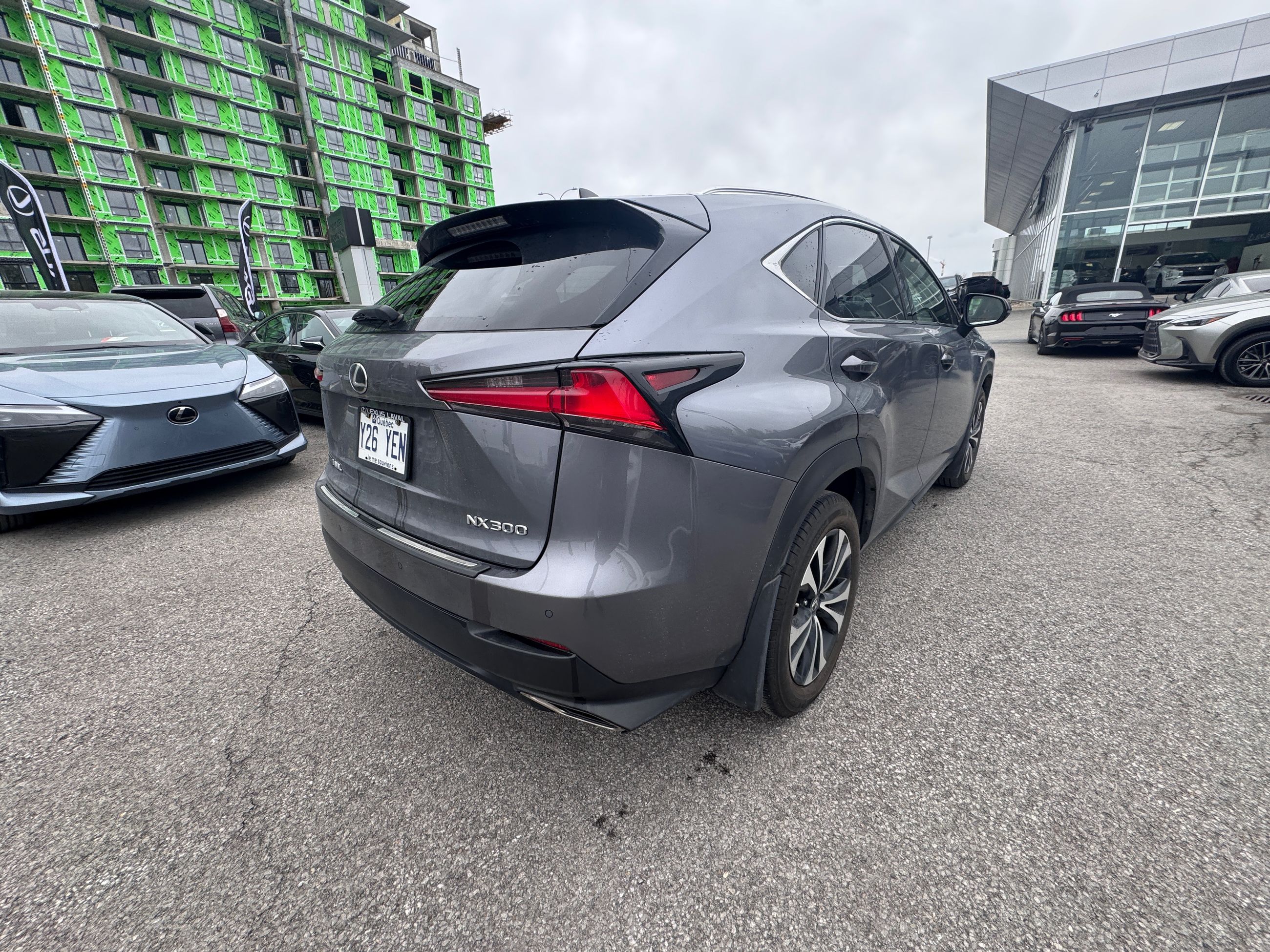Lexus NX  2019 à Laval, Québec