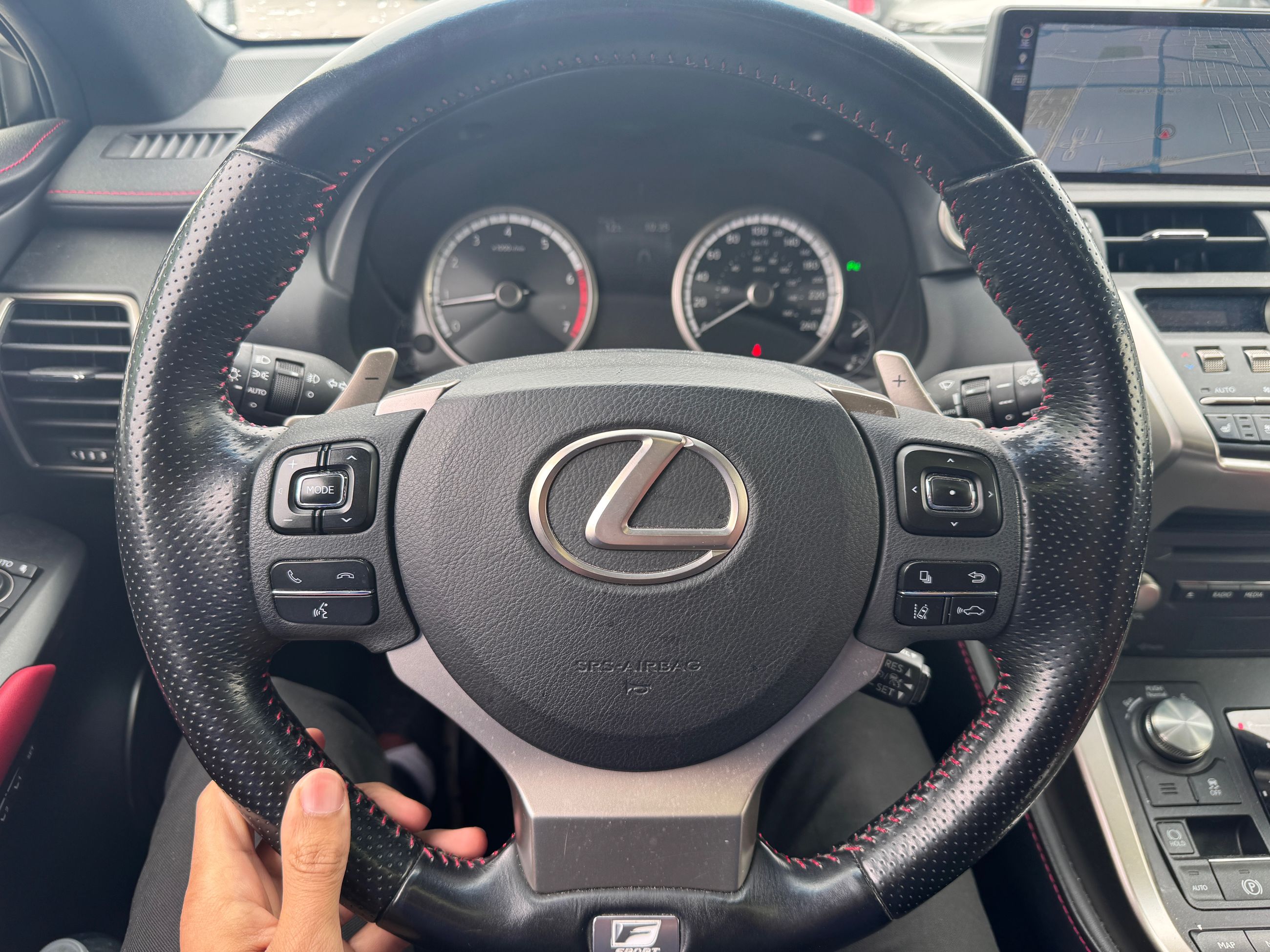 Lexus NX  2019 à Laval, Québec