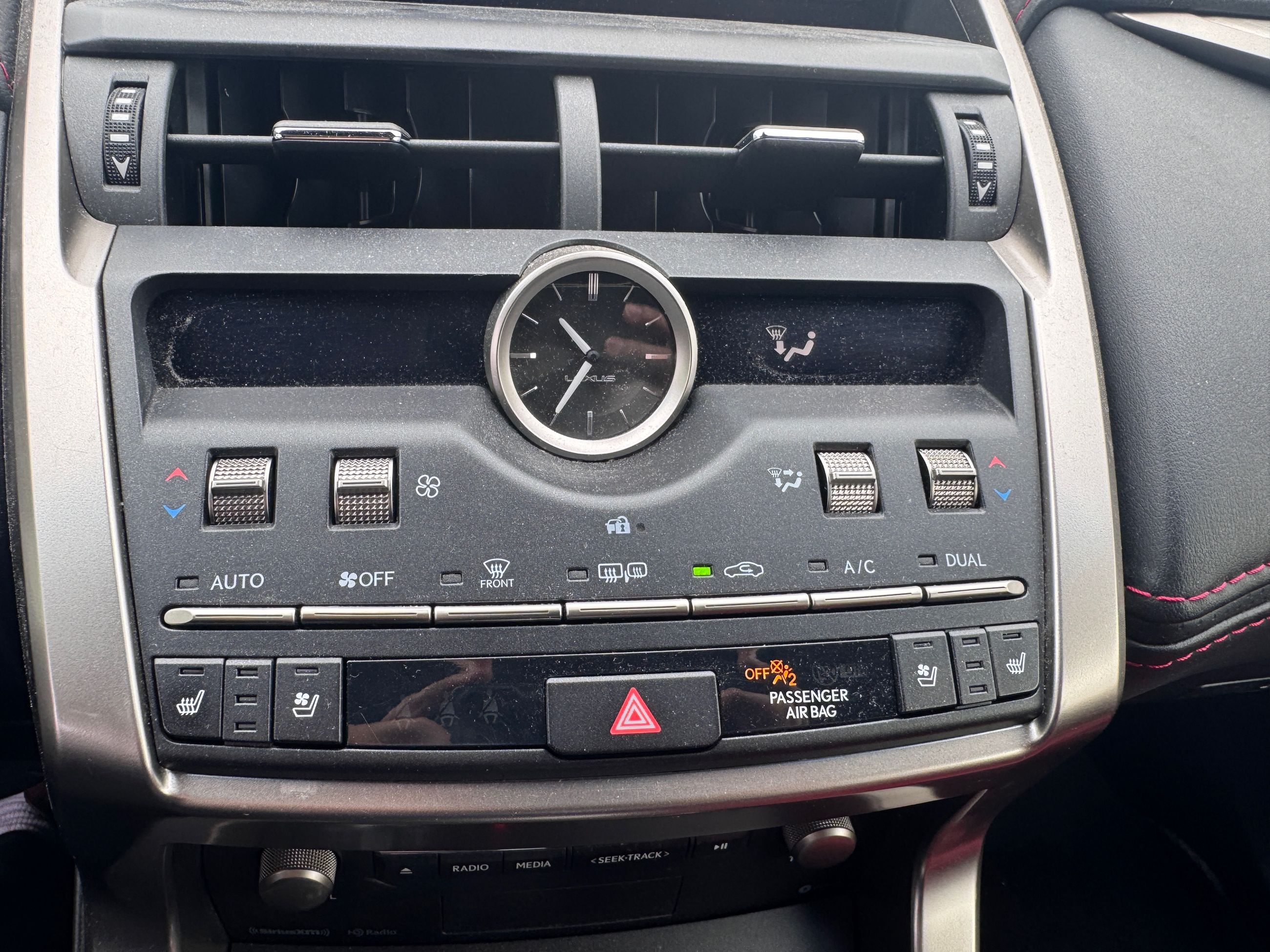 Lexus NX  2019 à Laval, Québec