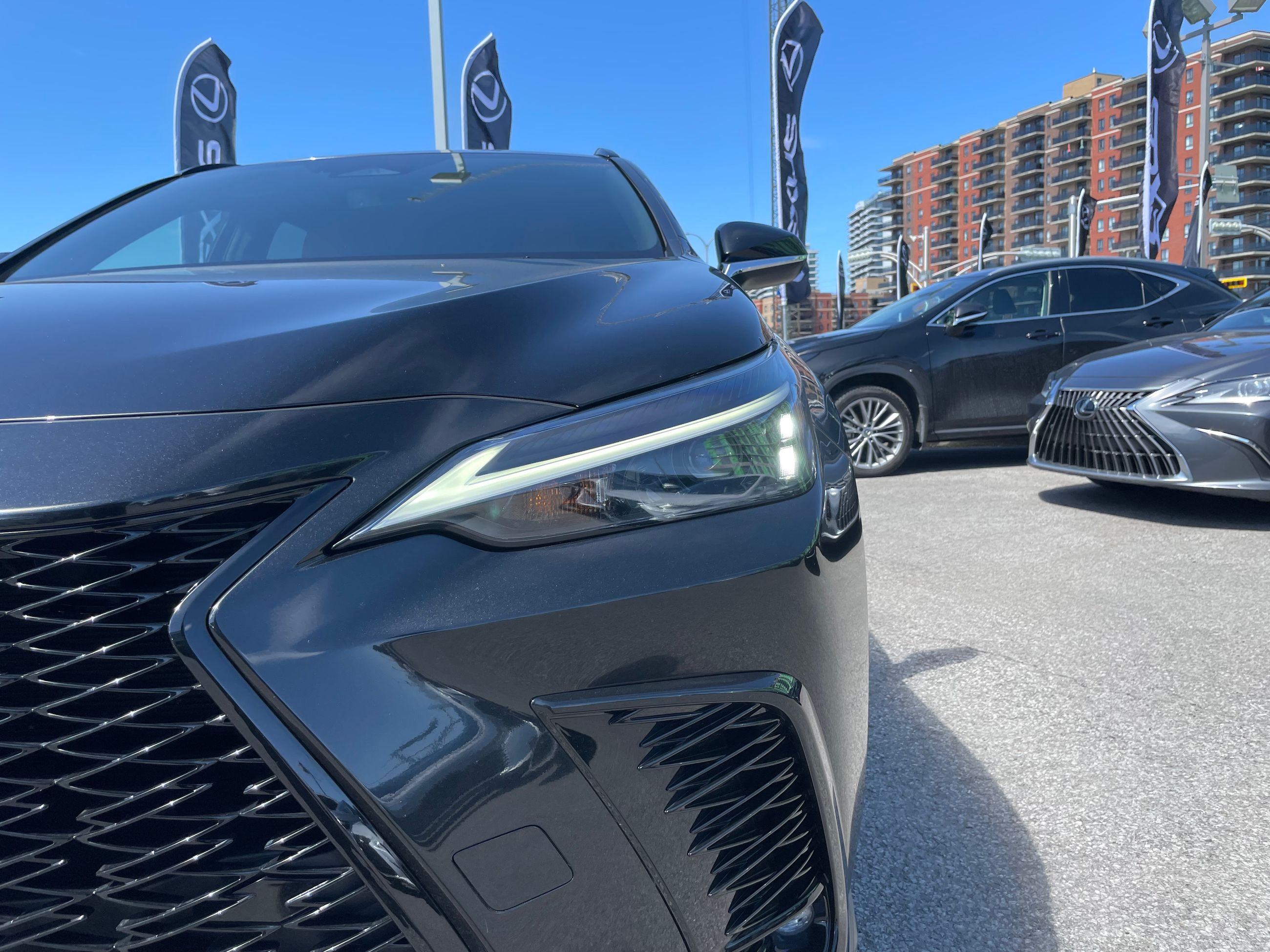 Lexus NX  2024 à Laval, Québec