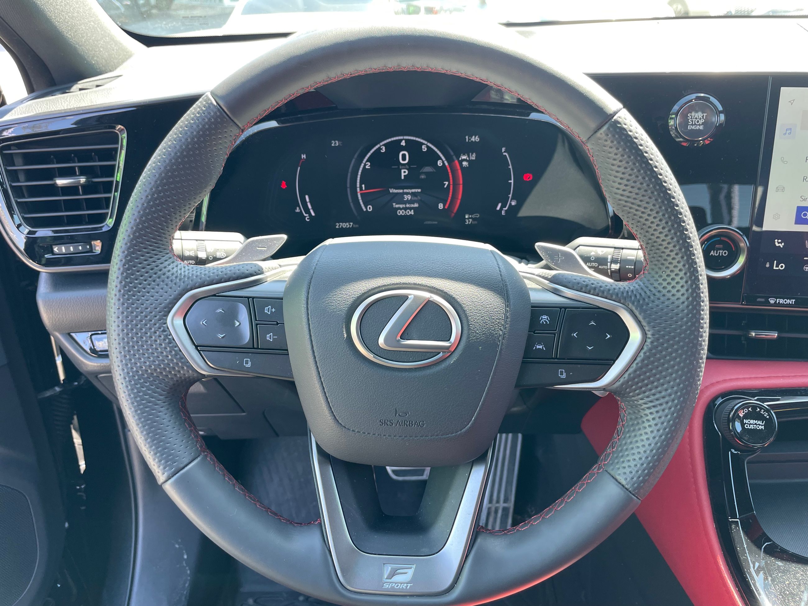 Lexus NX  2024 à Laval, Québec
