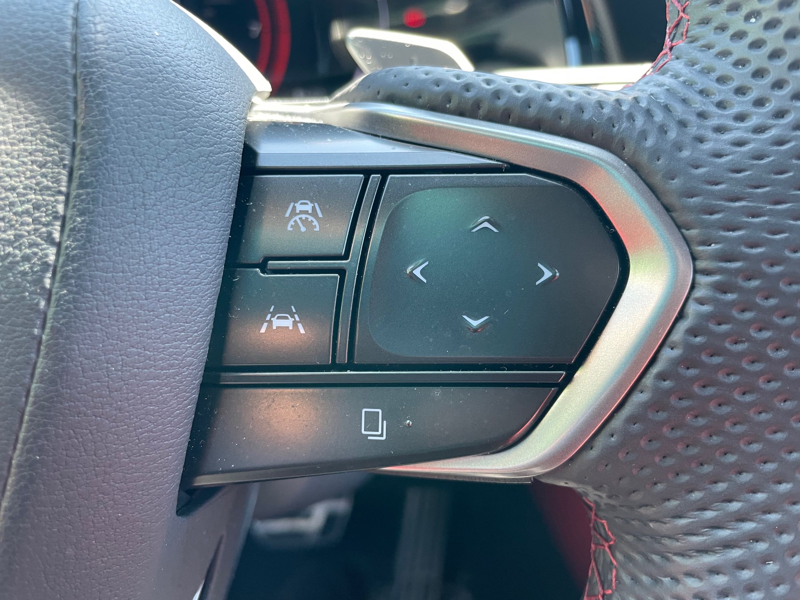 Lexus NX  2024 à Laval, Québec