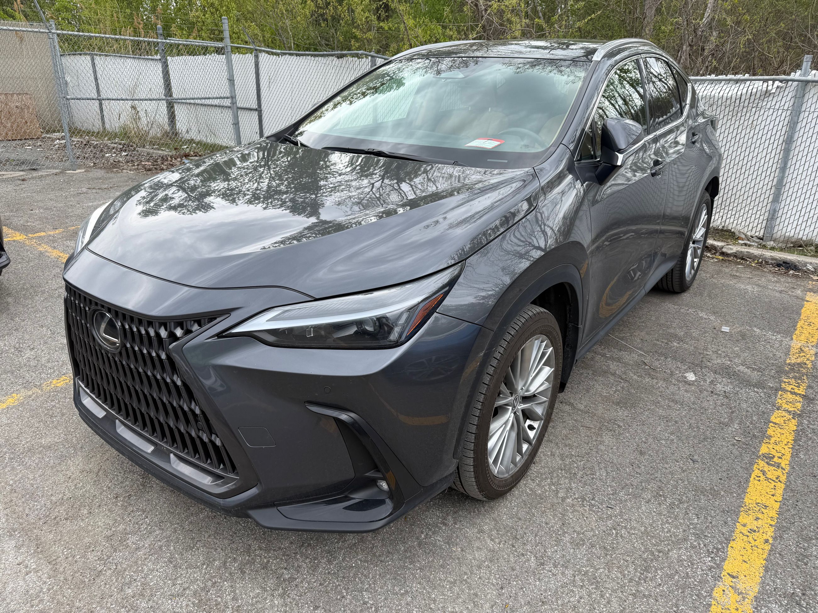 Lexus NX  2024 à Laval, Québec