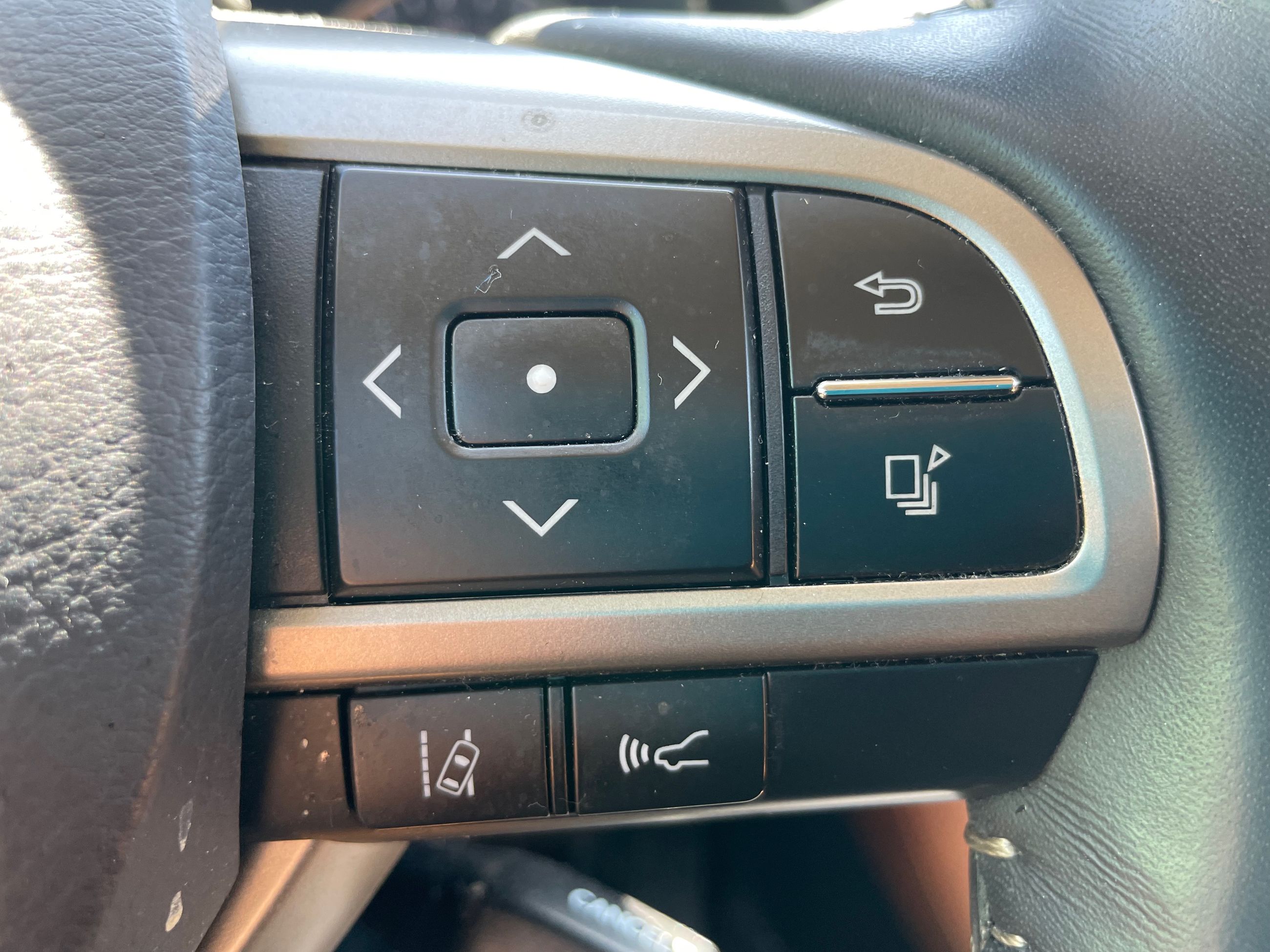 Lexus RX 450h  2022 à Laval, Québec
