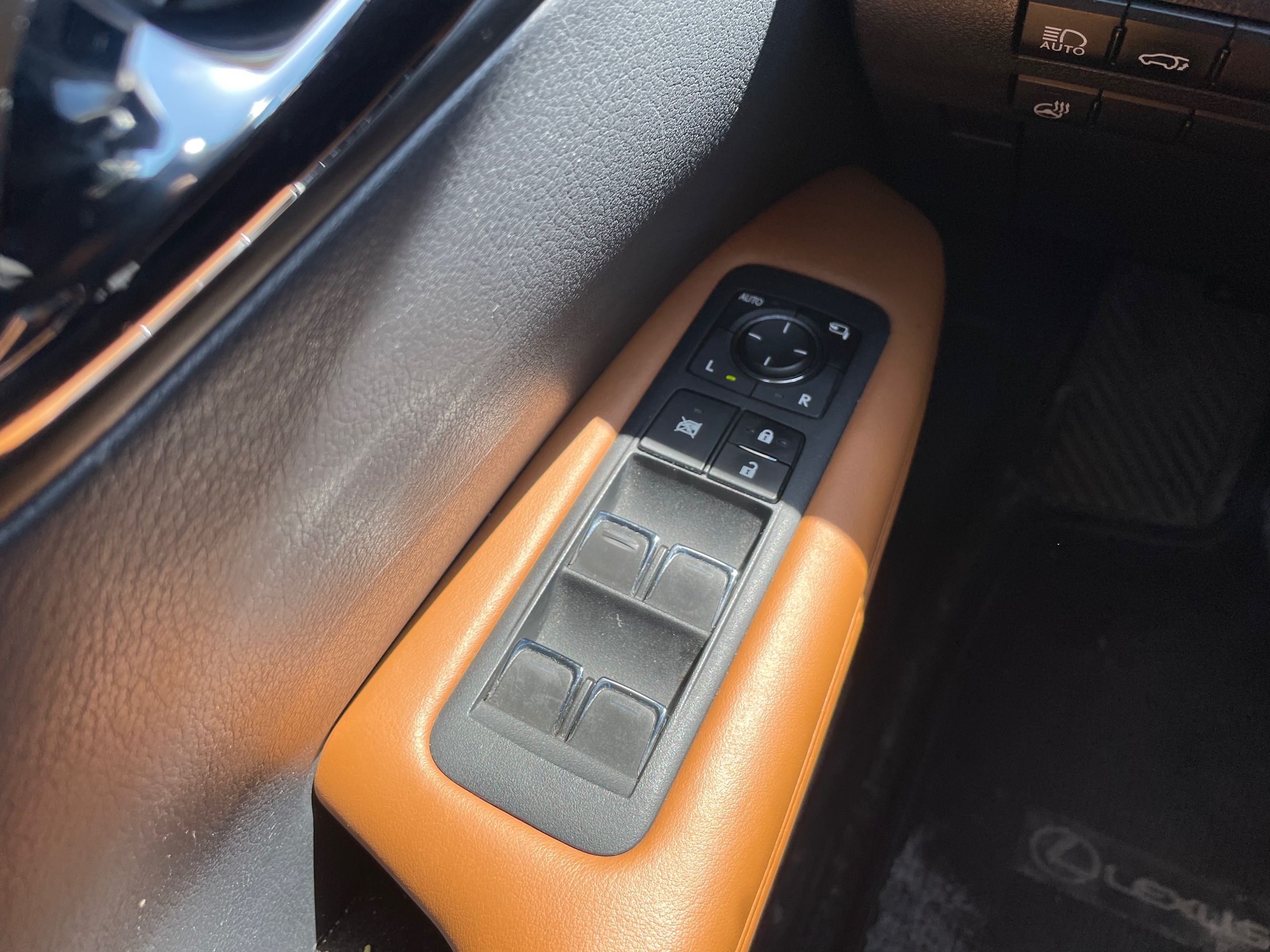 Lexus RX 450h  2022 à Laval, Québec