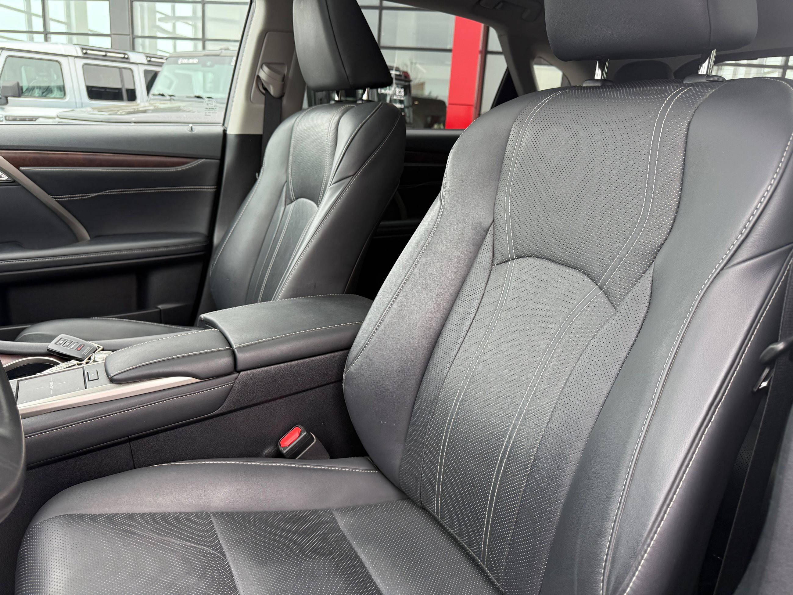 2022 Lexus RX in Mississauga, Ontario