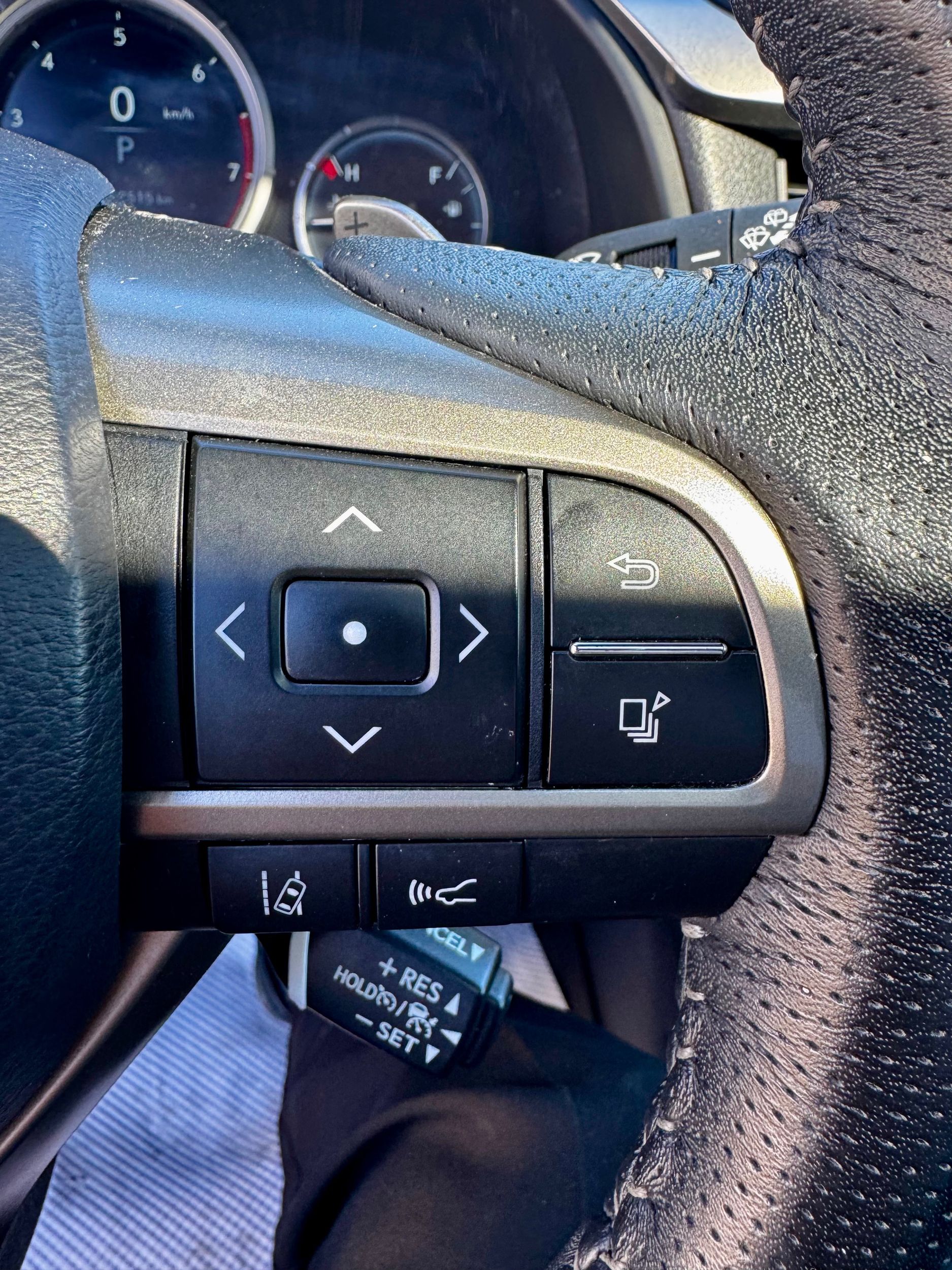 2022 Lexus RX in Calgary, Alberta